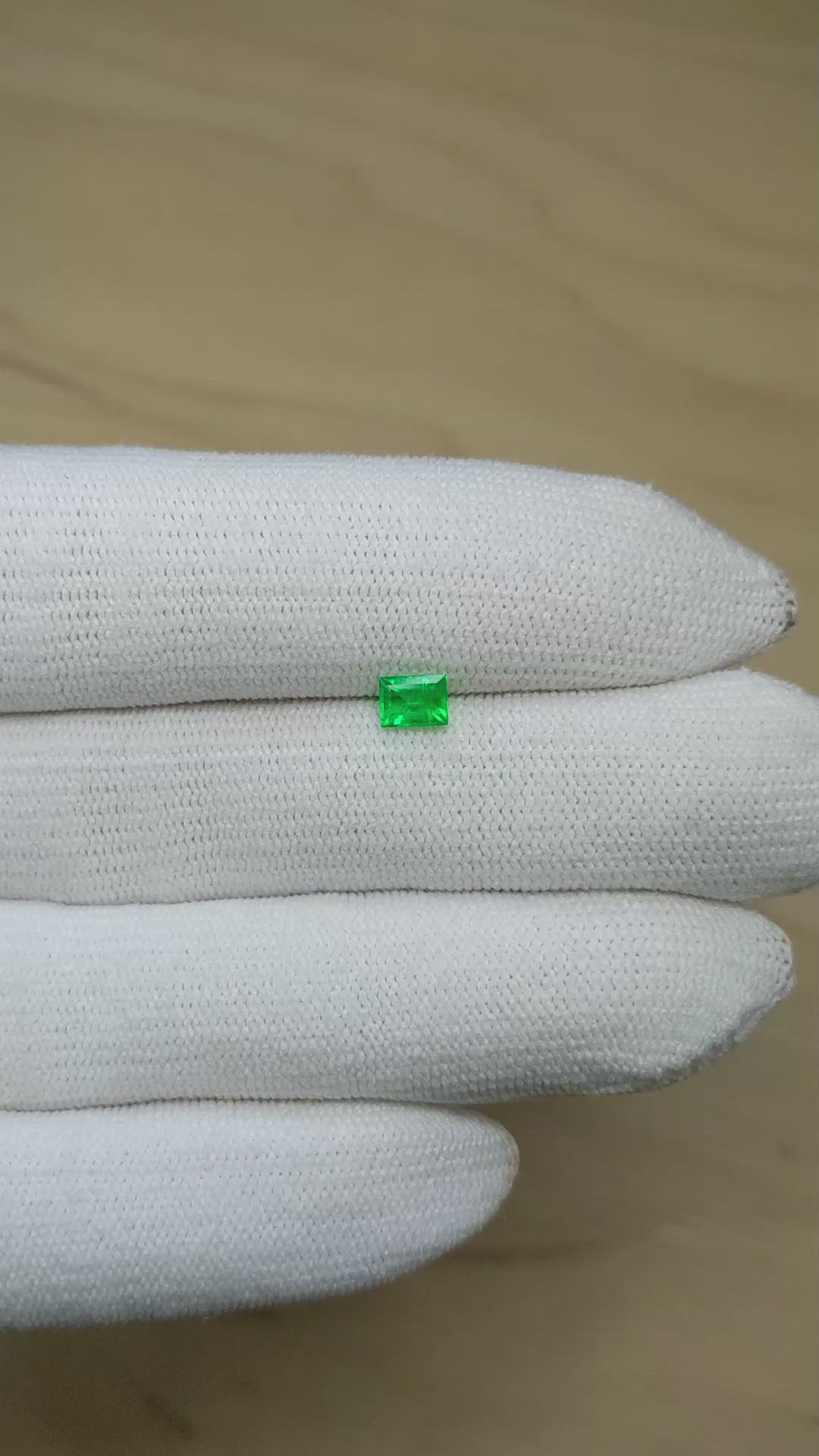 0.38 Ct. Emerald from Afghanistan Size Video