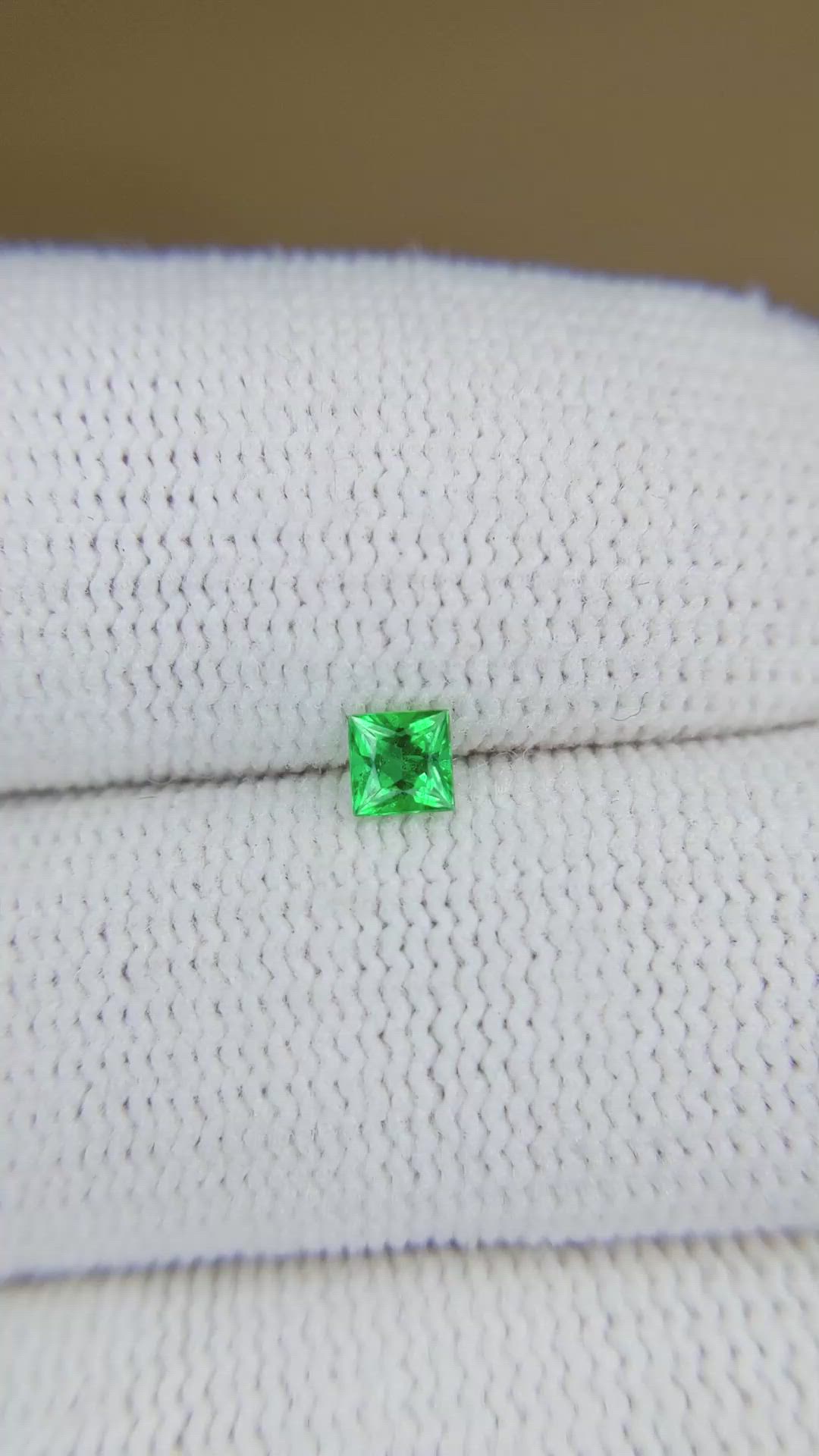 0.16 Ct. Emerald from Afghanistan Size Video