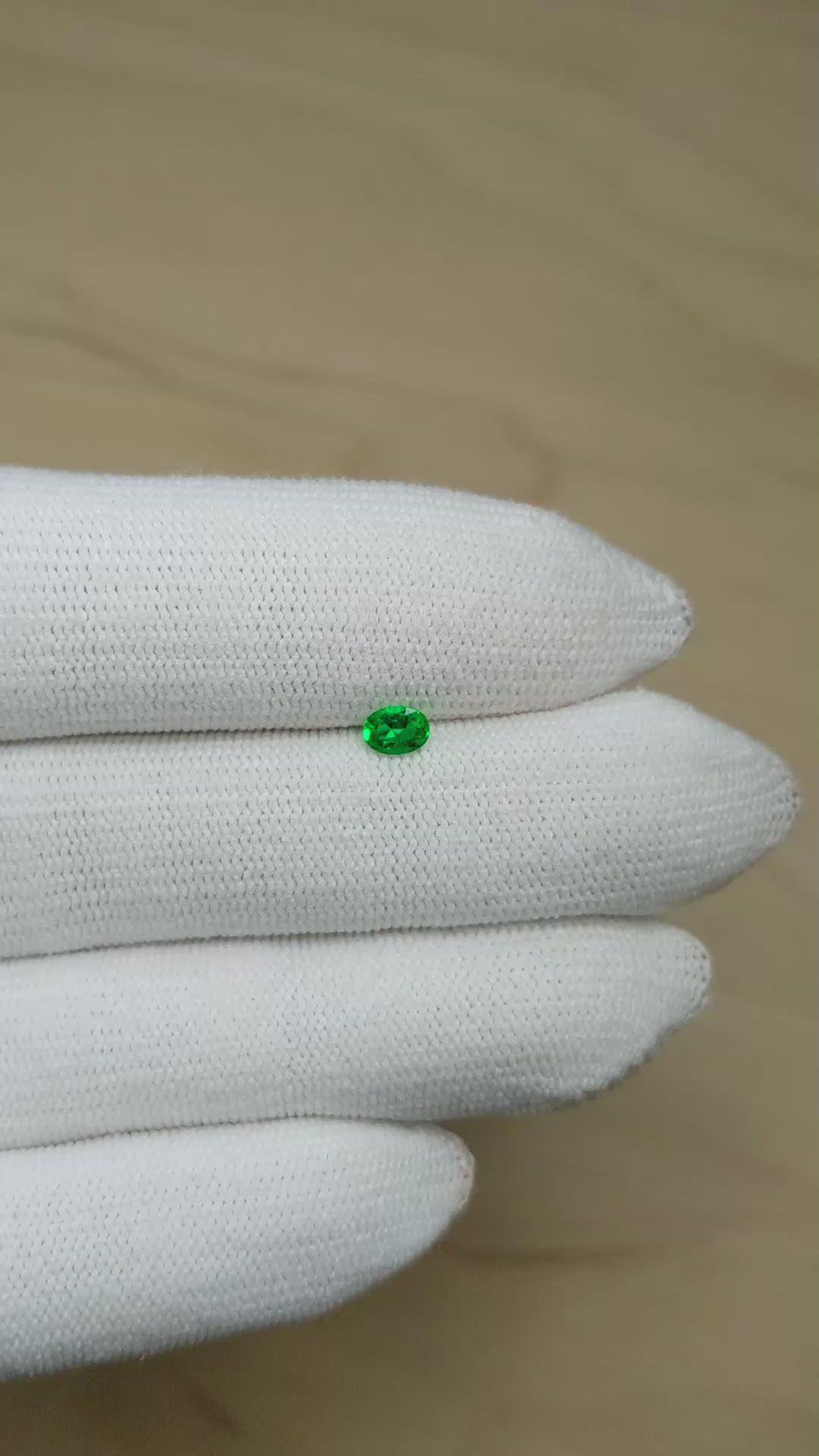 0.23 Ct. Emerald from Afghanistan Size Video