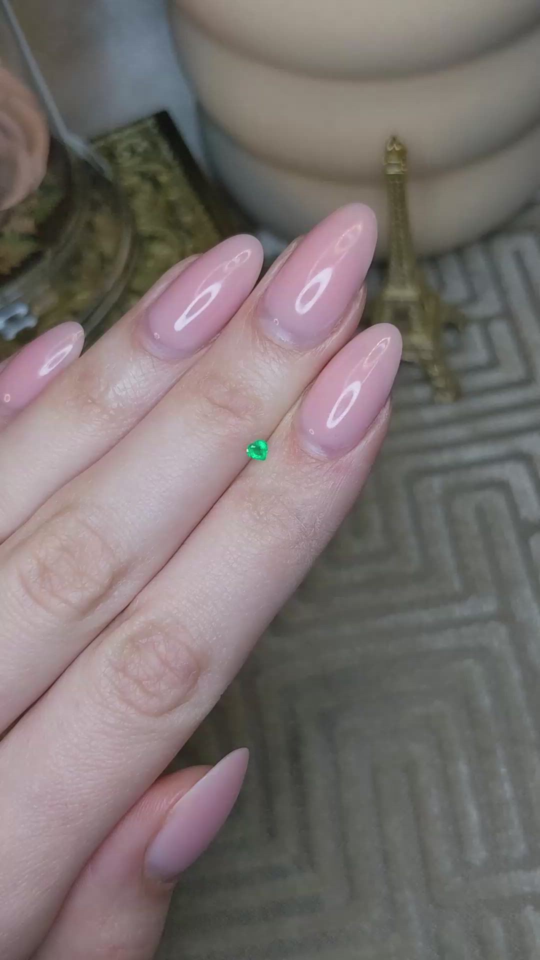 0.10 Ct. Emerald from Afghanistan Size Video