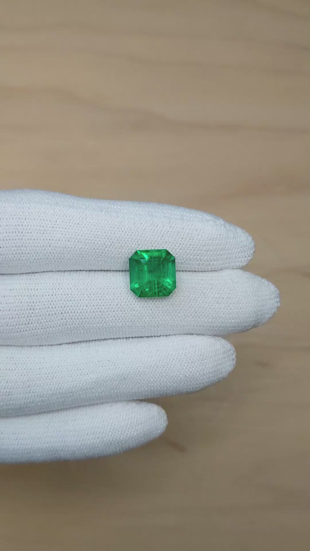 4.56 Ct. Emerald from Zambia Size Video
