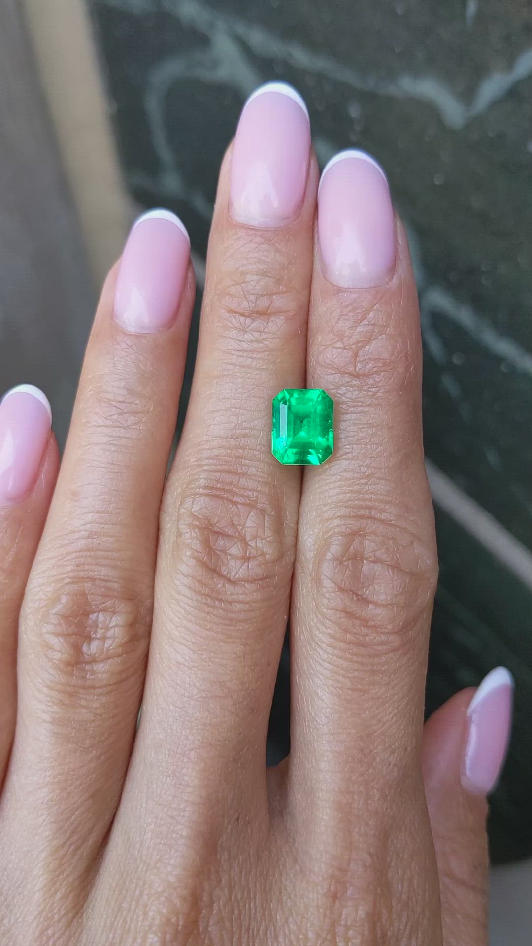 2.48 Ct. Emerald from Colombia - Muzo Size Video