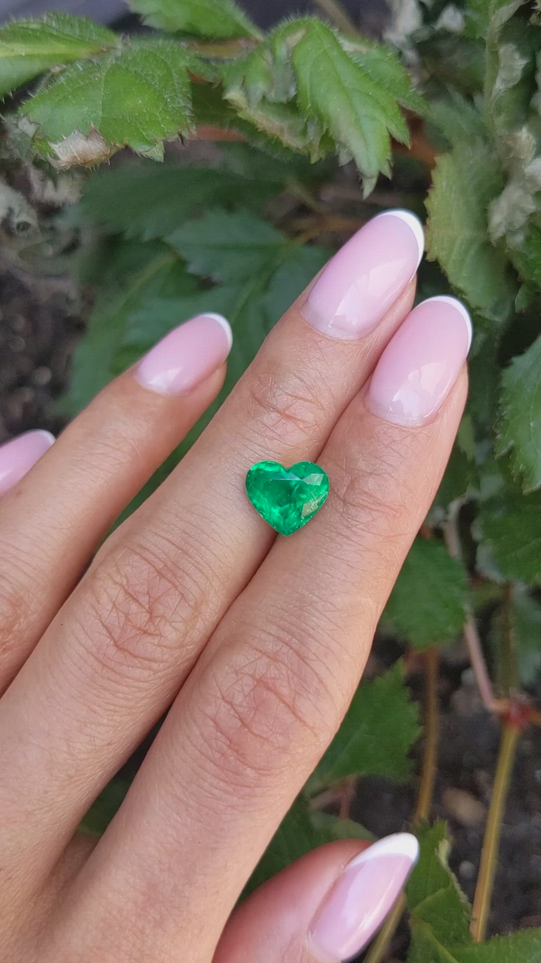2.58 Ct. Emerald from Colombia Size Video
