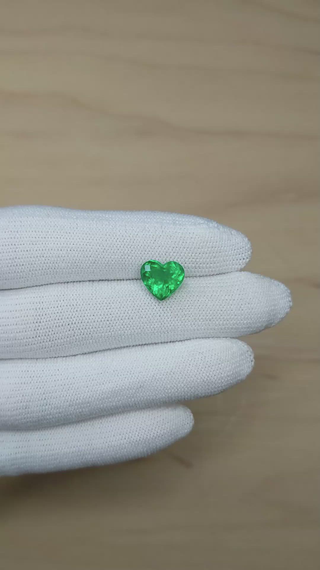 2.58 Ct. Emerald from Colombia Size Video