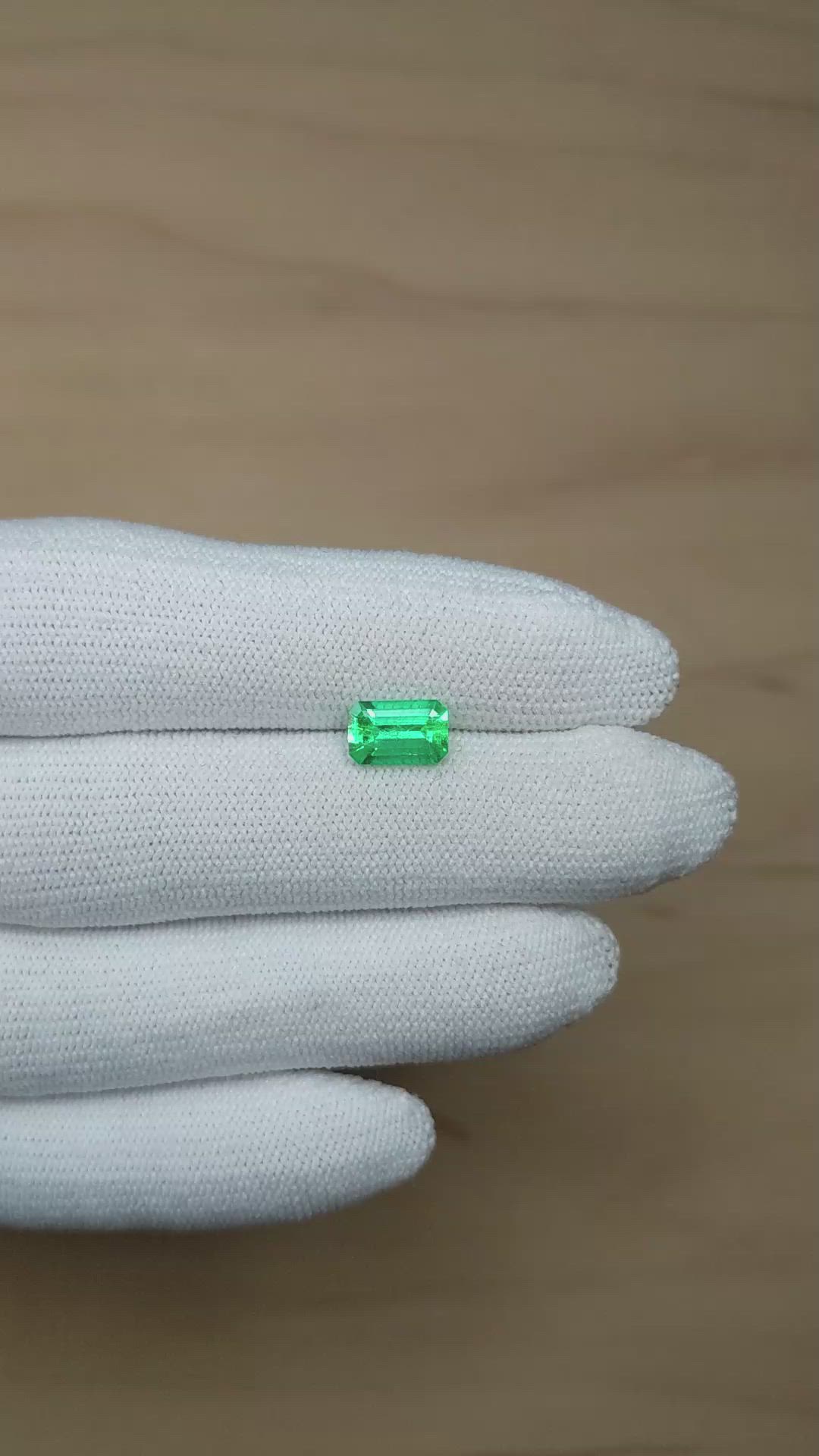 1.14 Ct. Emerald from Colombia Size Video