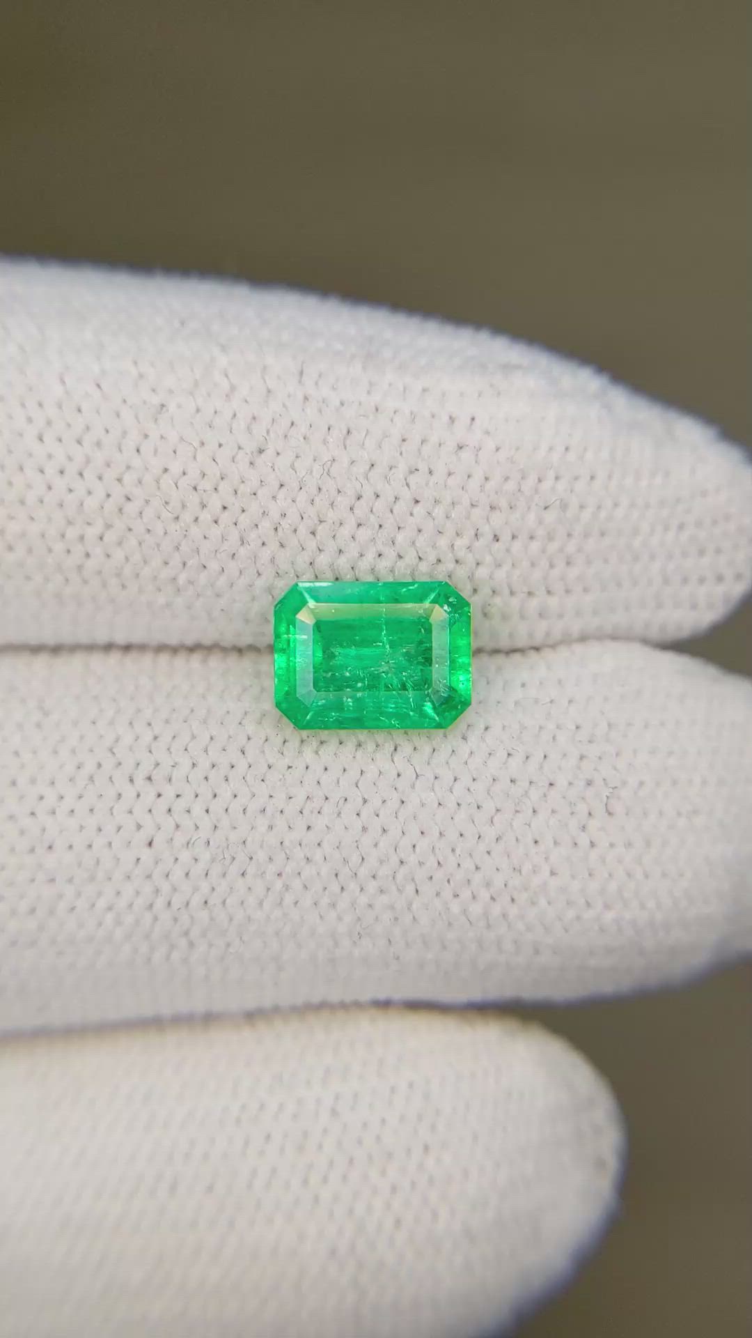 1.29 Ct. Emerald from Colombia Size Video