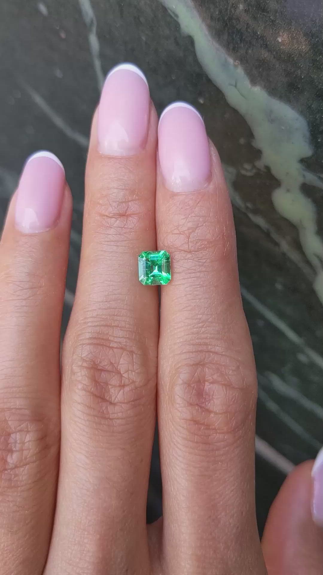 0.85 Ct. Emerald from Colombia Size Video