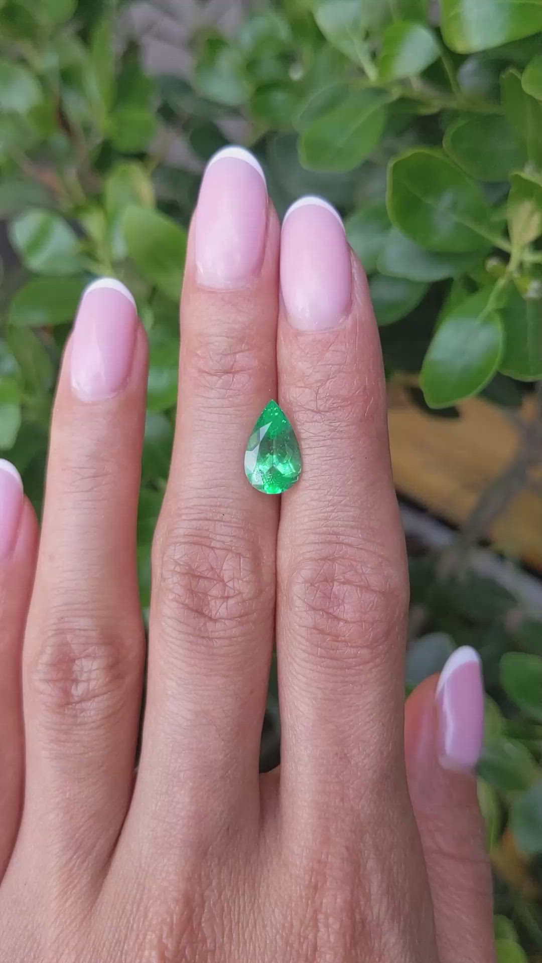2.11 Ct. Emerald from Colombia Size Video
