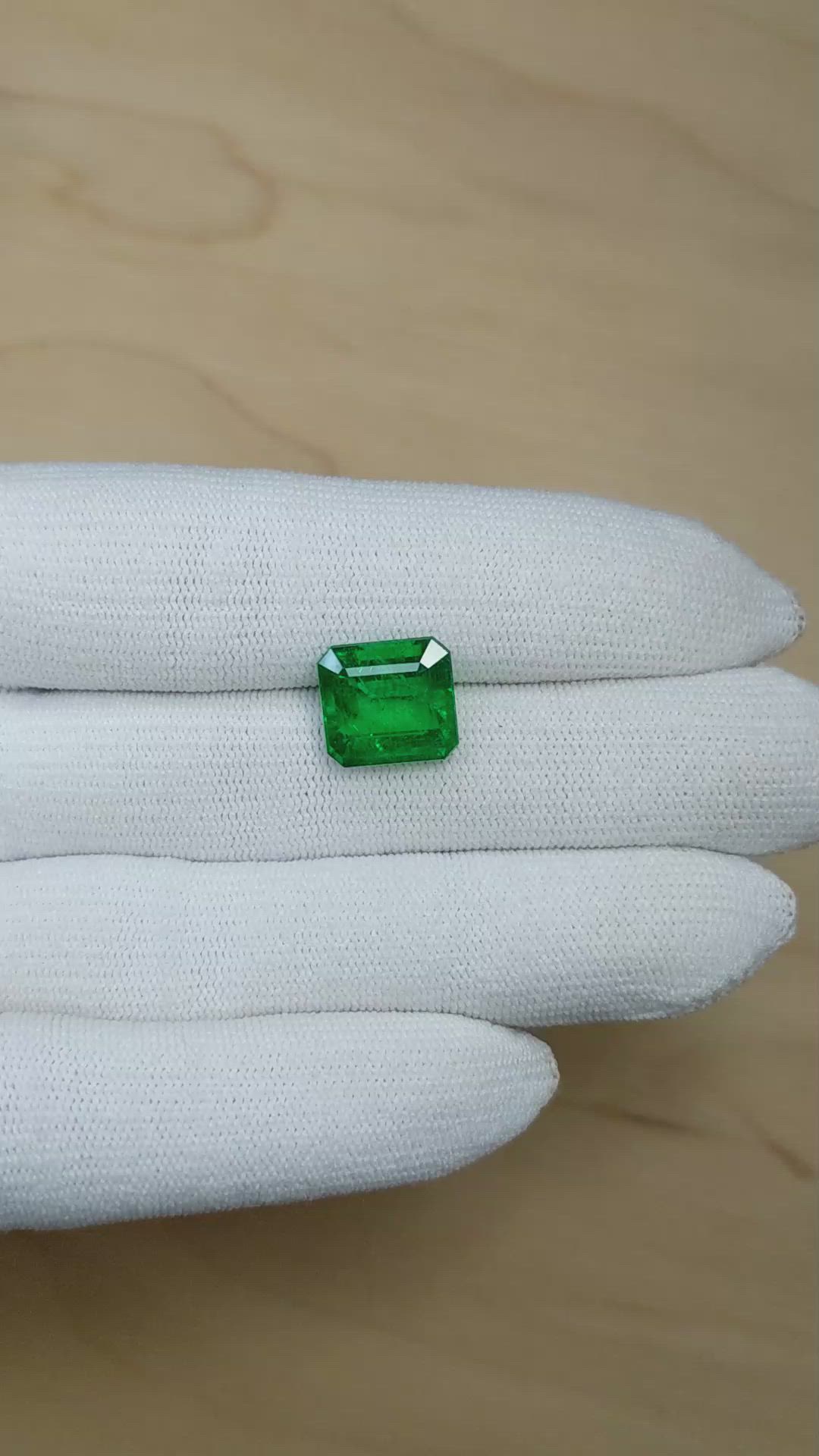 6.69 Ct. Emerald from Zambia Size Video