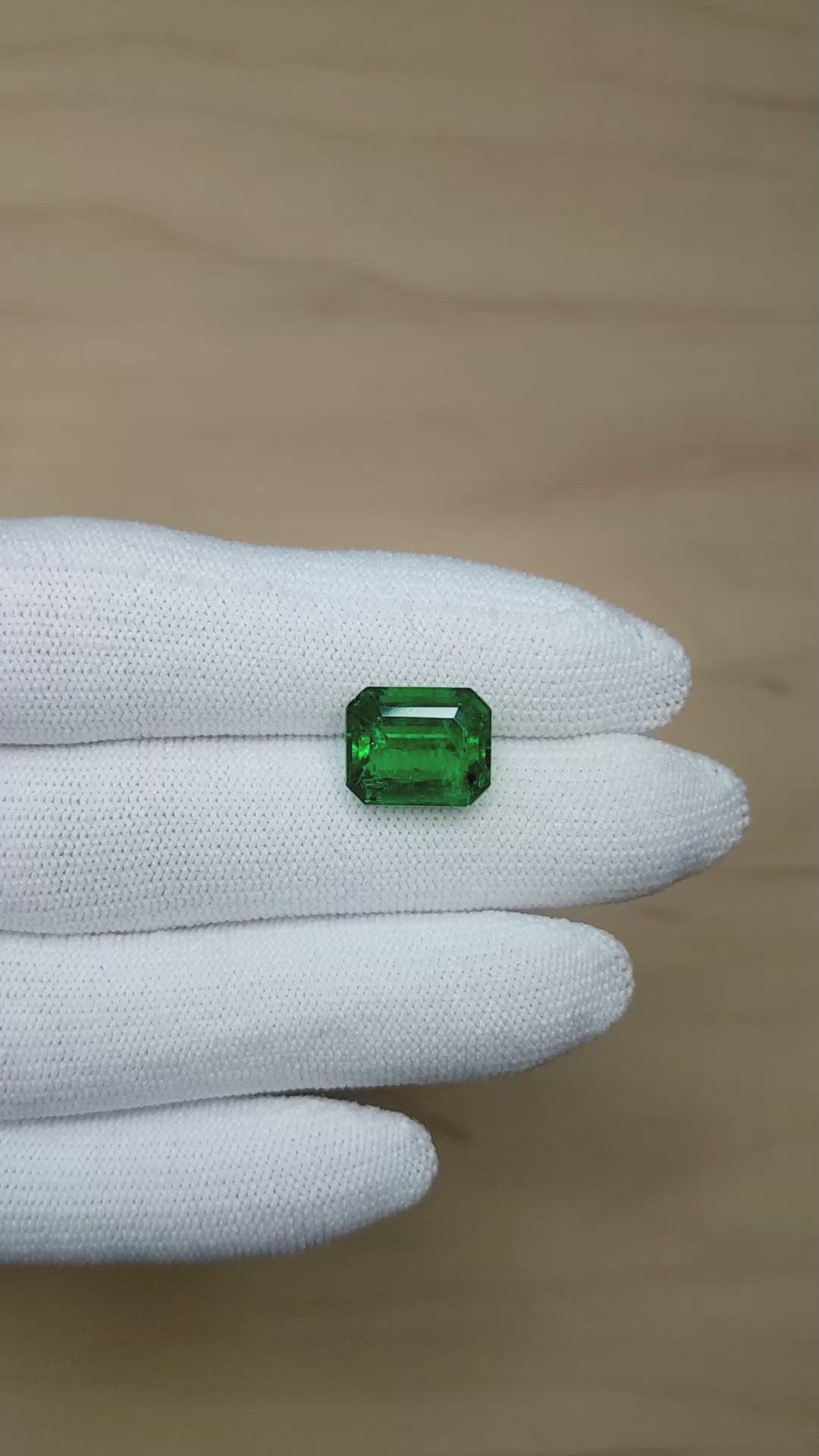5.38 Ct. Emerald from Zambia Size Video