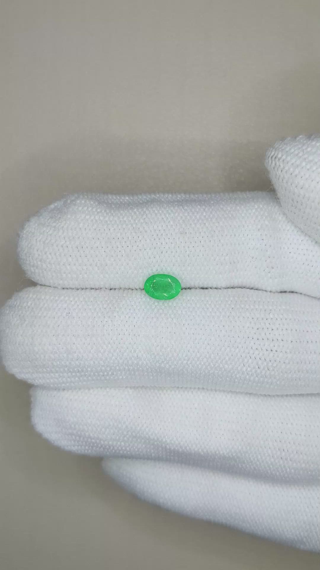 0.55 Ct. Emerald from Zambia Size Video