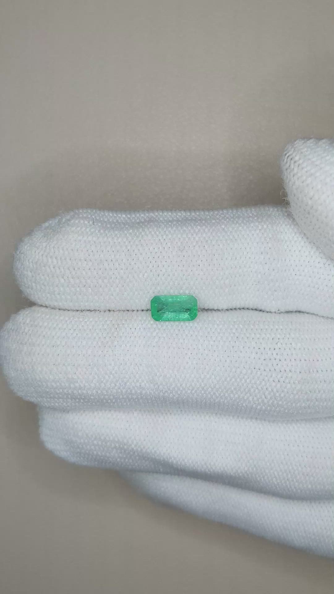 0.62 Ct. Emerald from Zambia Size Video