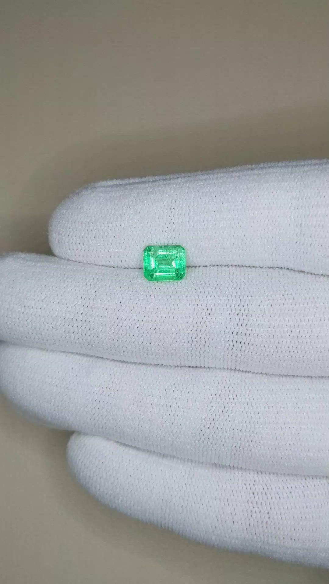 1.38 Ct. Emerald from Colombia Size Video