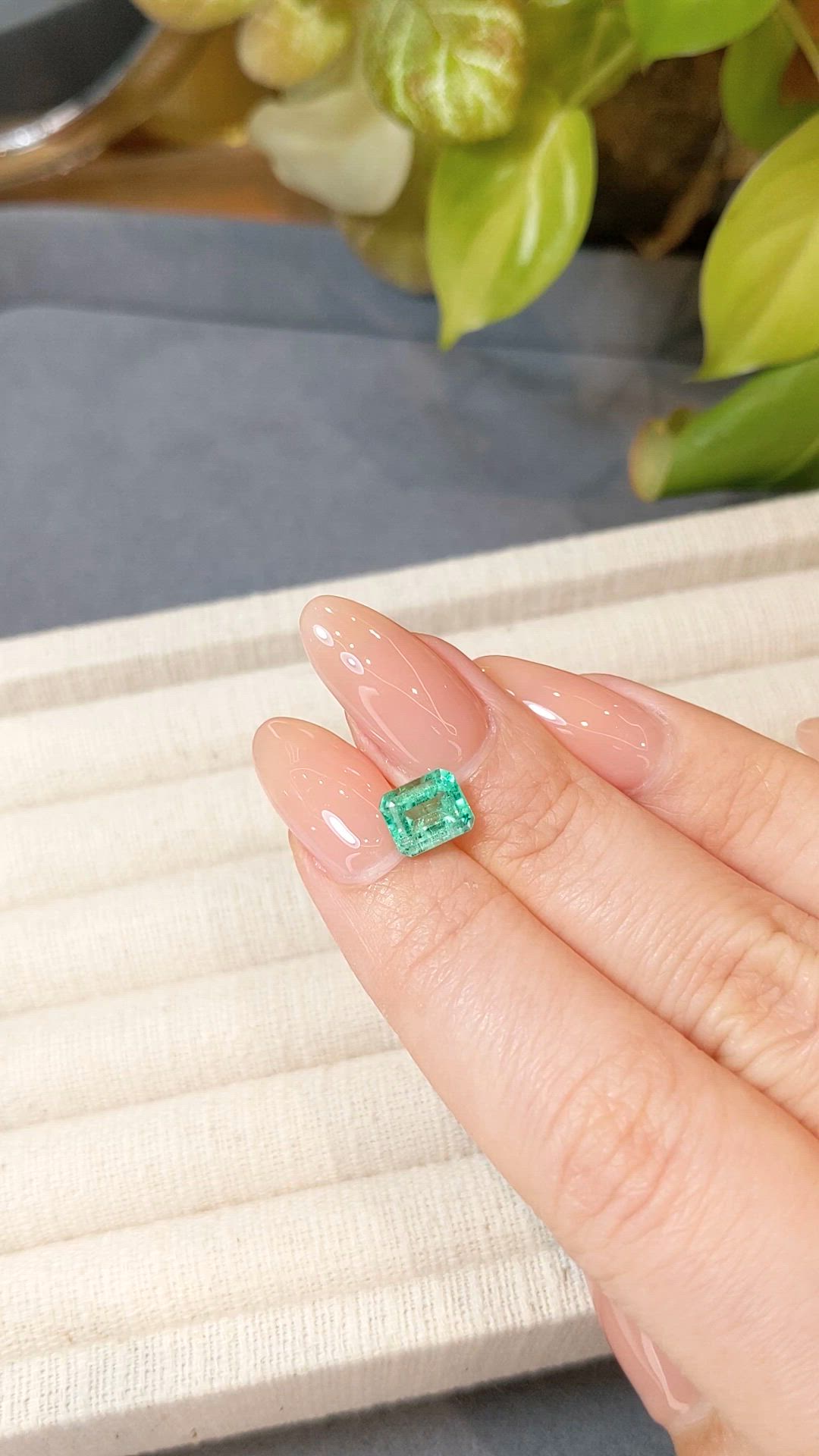 1.38 Ct. Emerald from Colombia Size Video