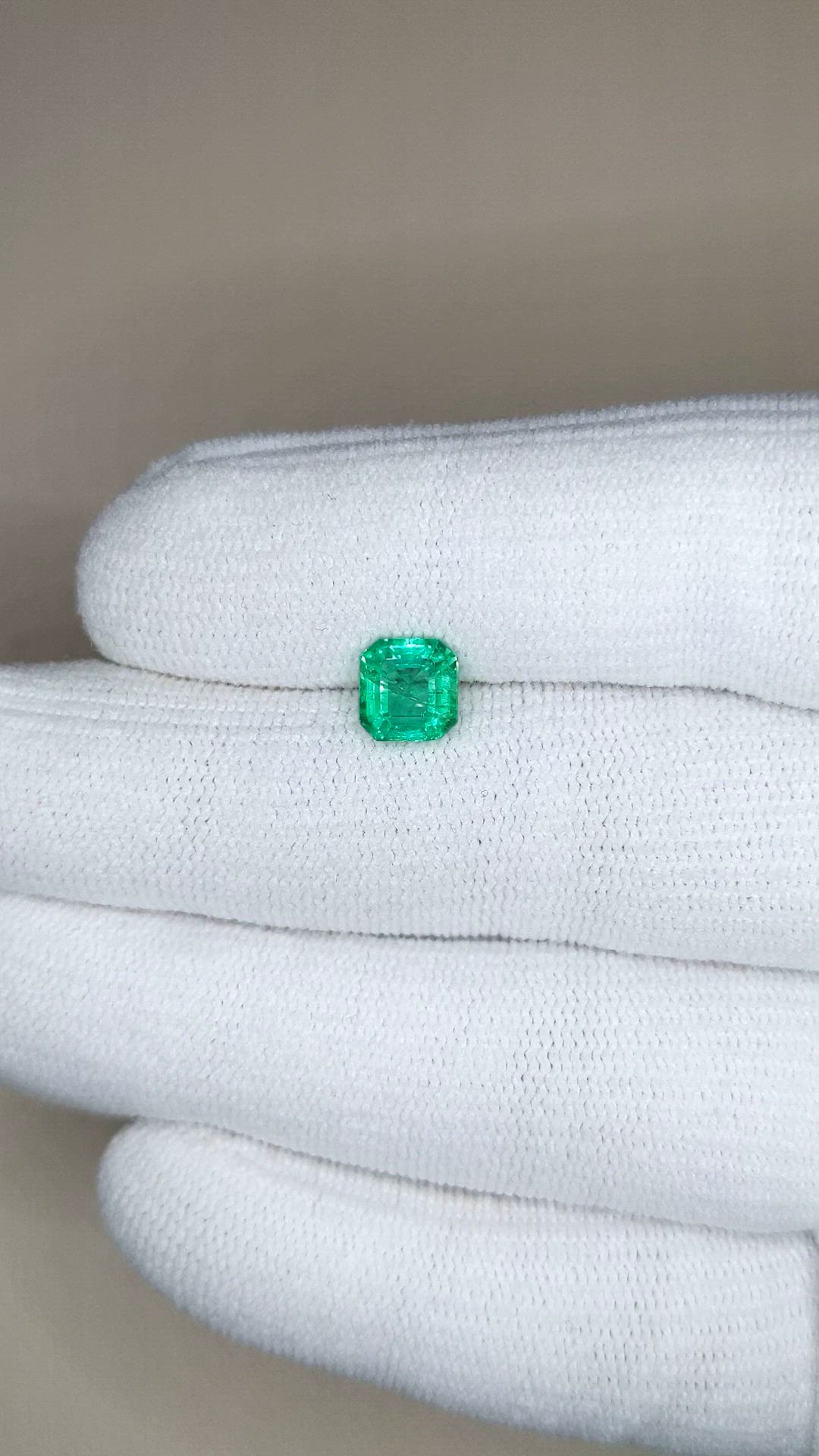 1.15 Ct. Emerald from Colombia Size Video