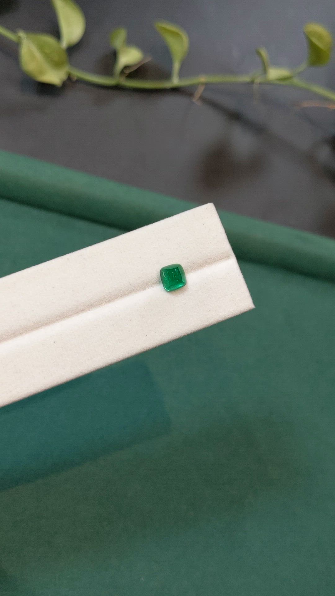 0.86 Ct. Cabochon Emerald from Colombia - Muzo Size Video