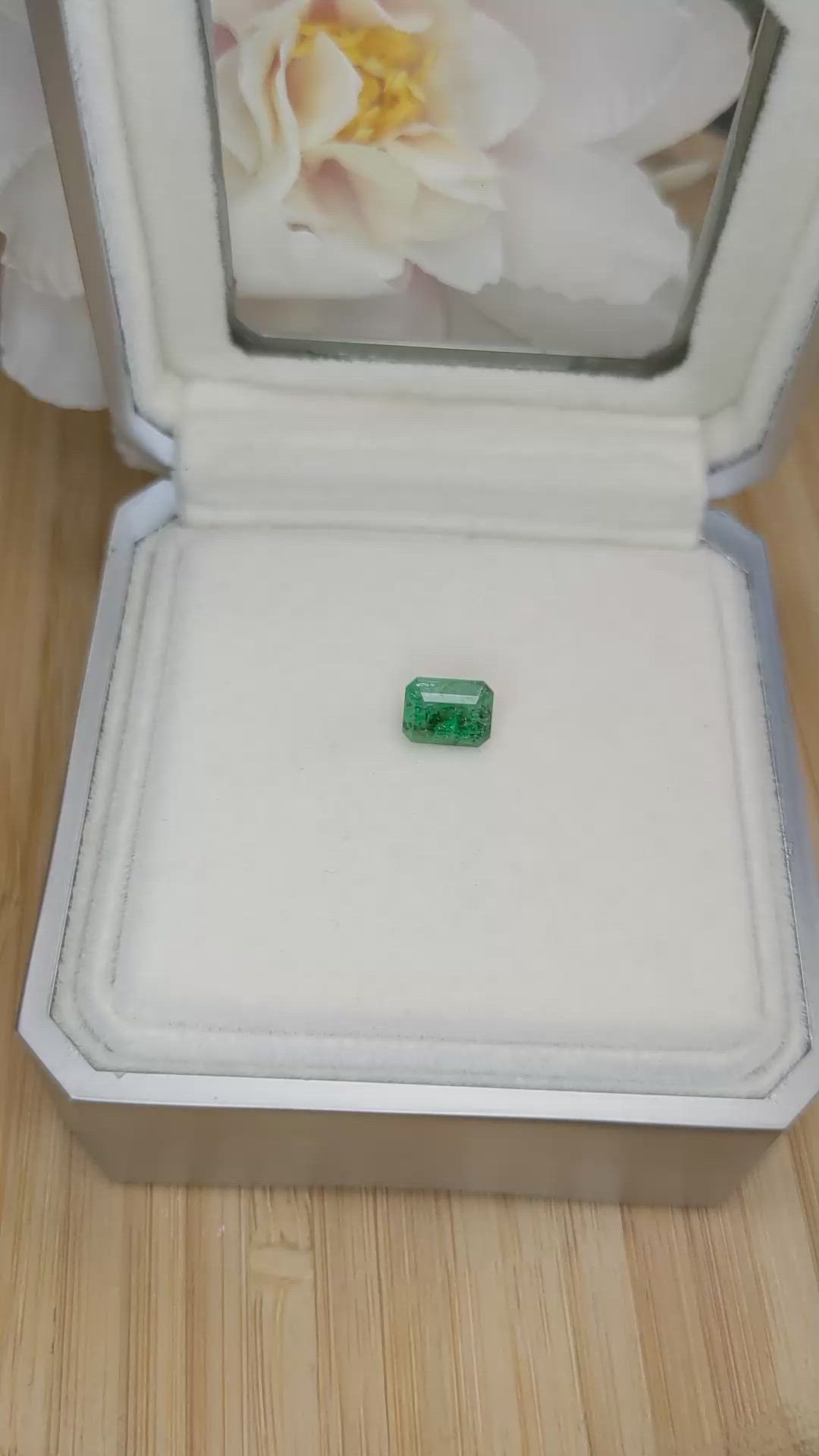 1.50 Ct. Emerald from Zambia Size Video