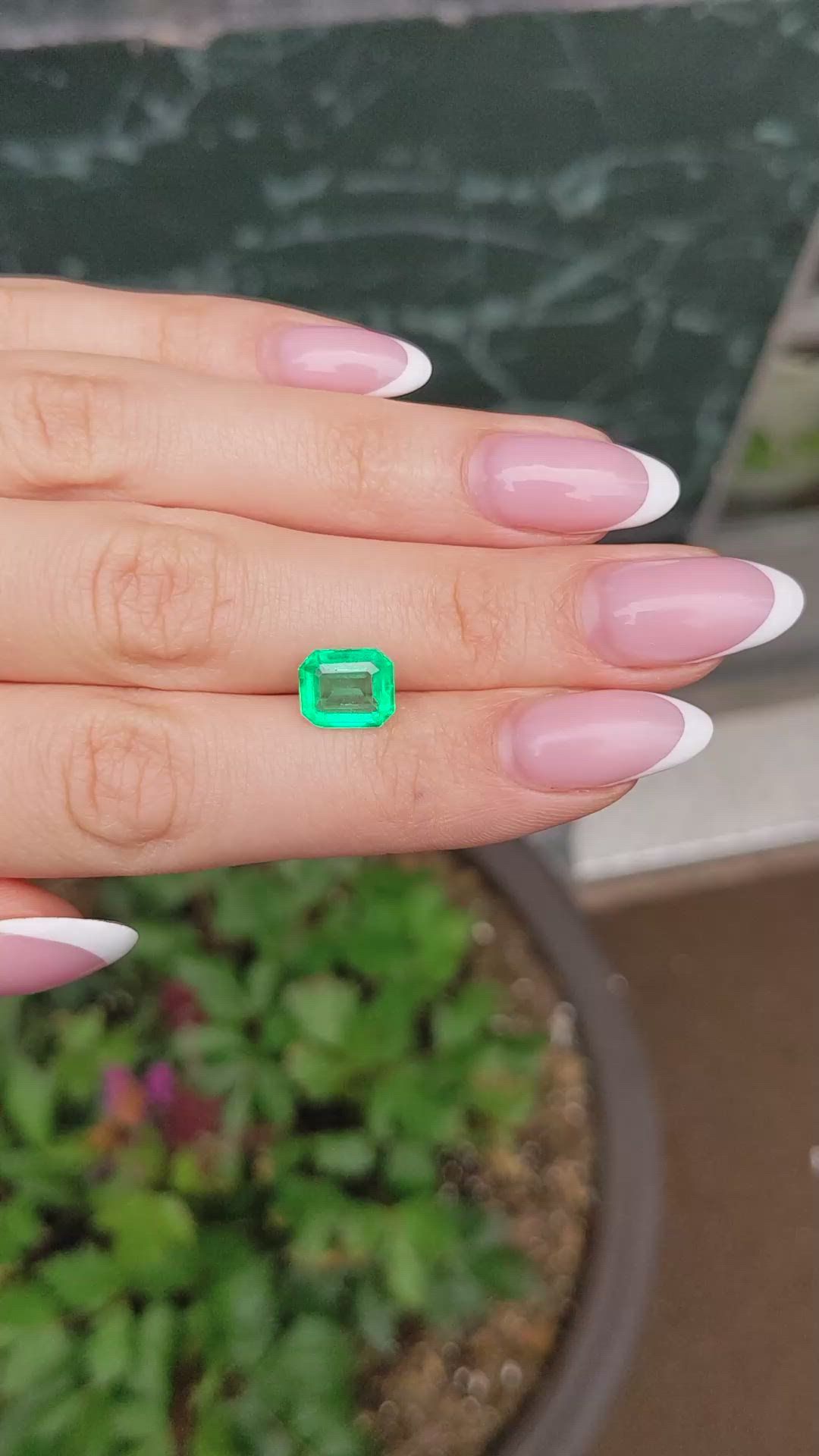 2.61 Ct. Emerald from Colombia Size Video