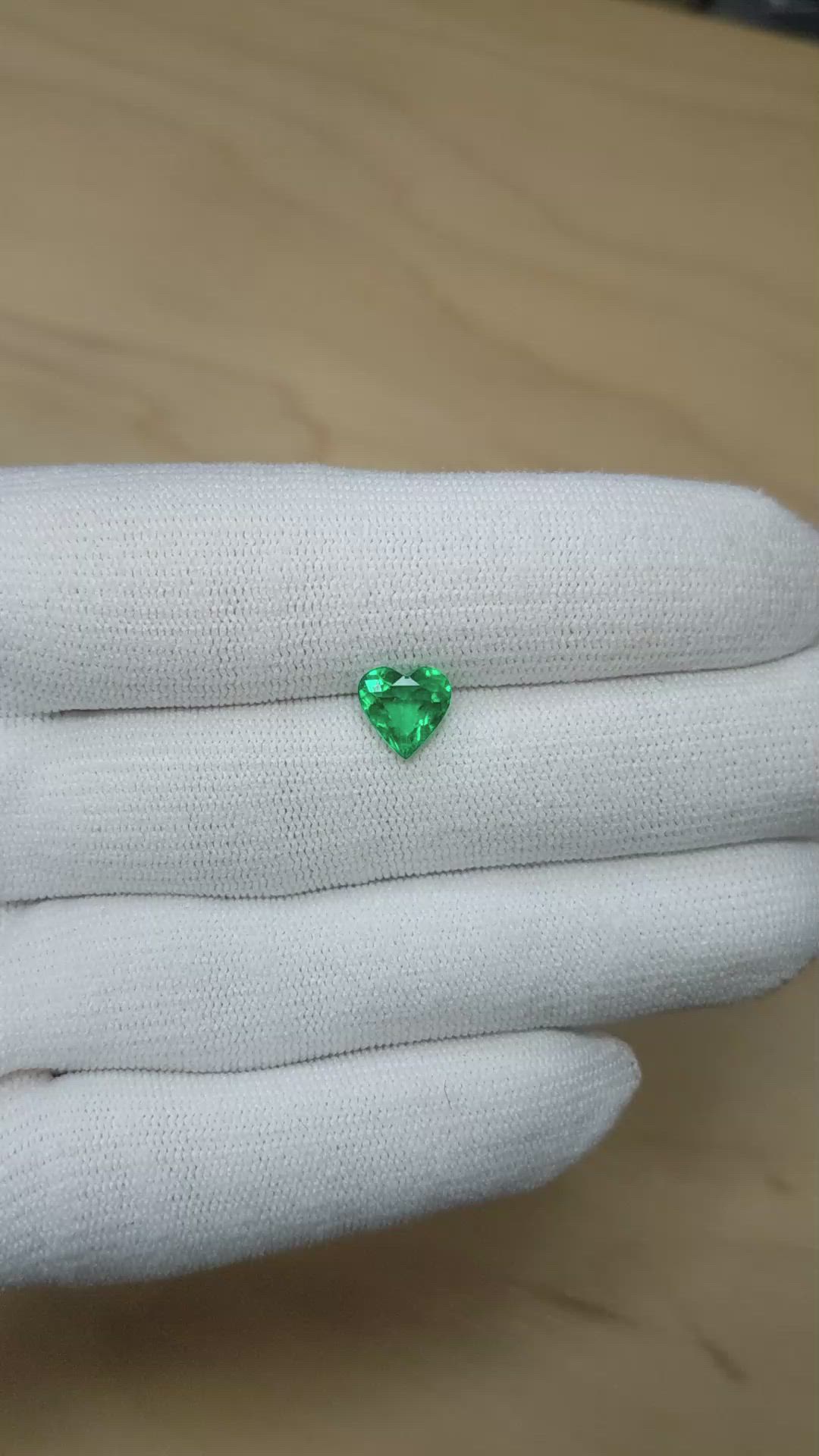 1.37 Ct. Emerald from Colombia Size Video