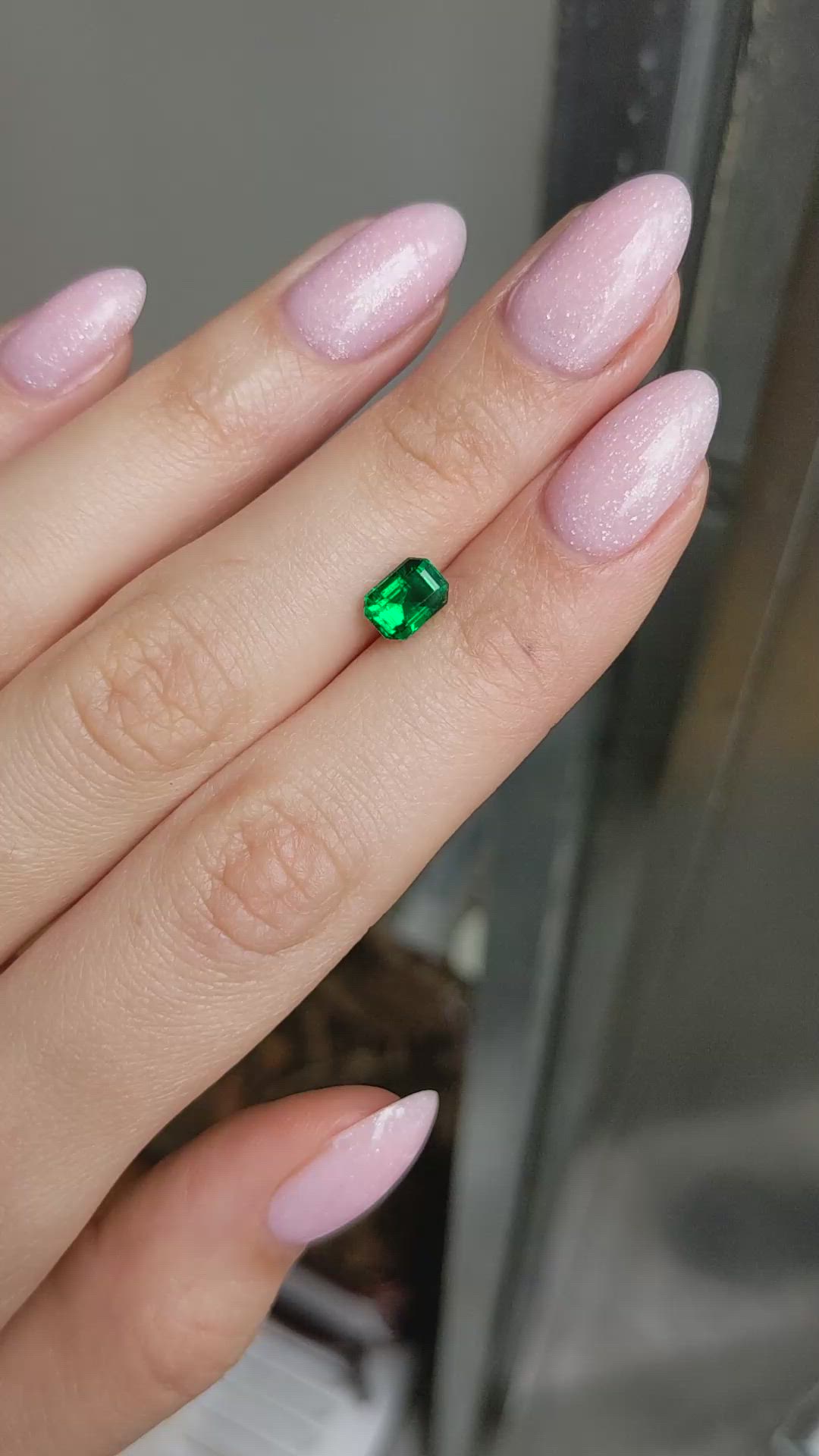 1.09 Ct. Emerald from Zambia Size Video