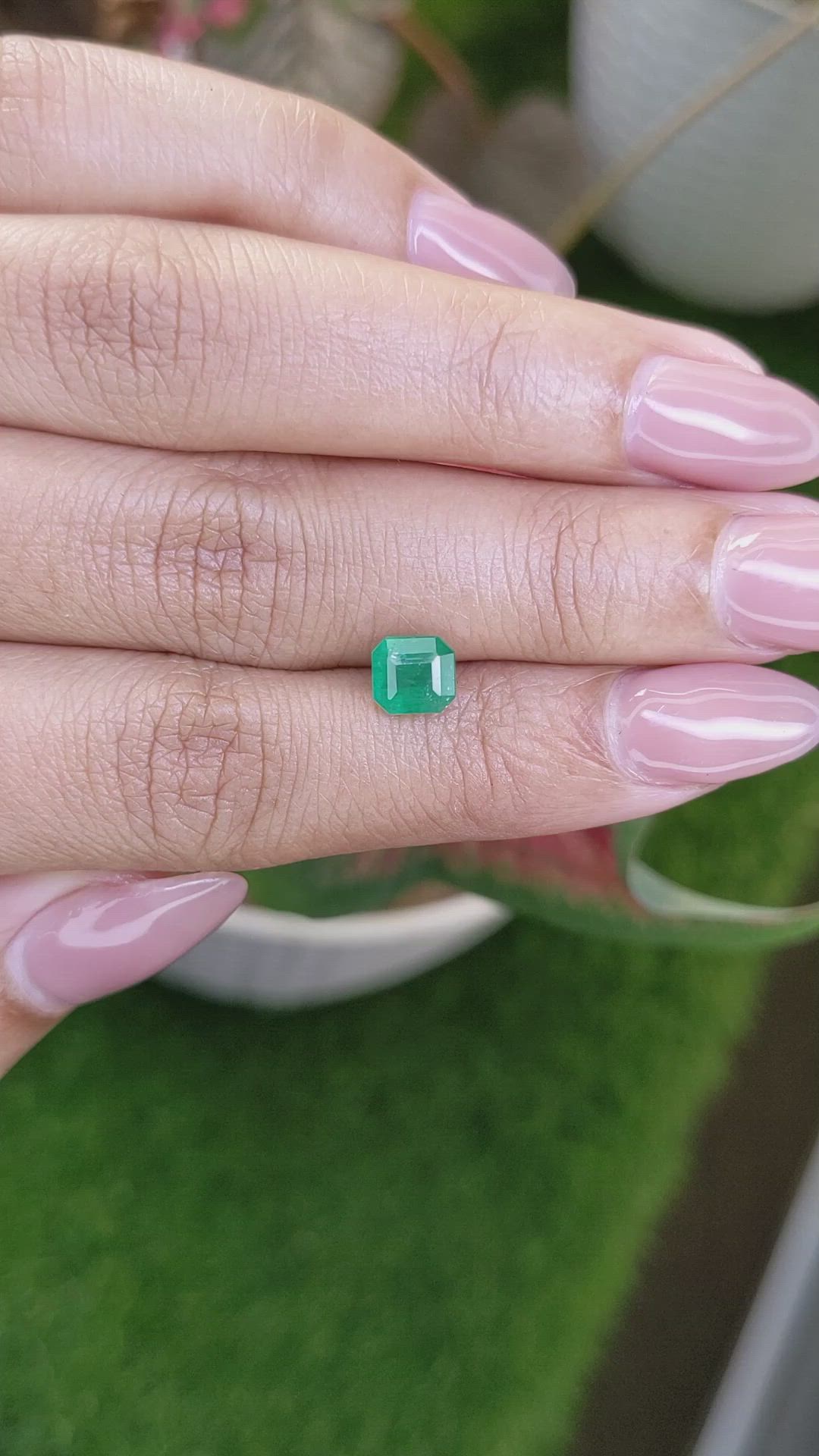 1.17 Ct. Emerald from Colombia Size Video