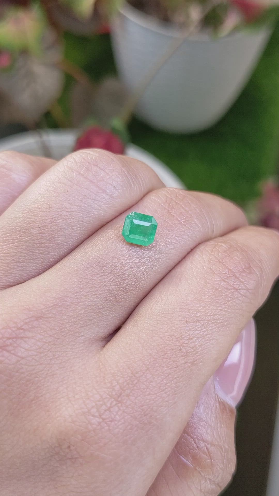 1.17 Ct. Emerald from Colombia Size Video