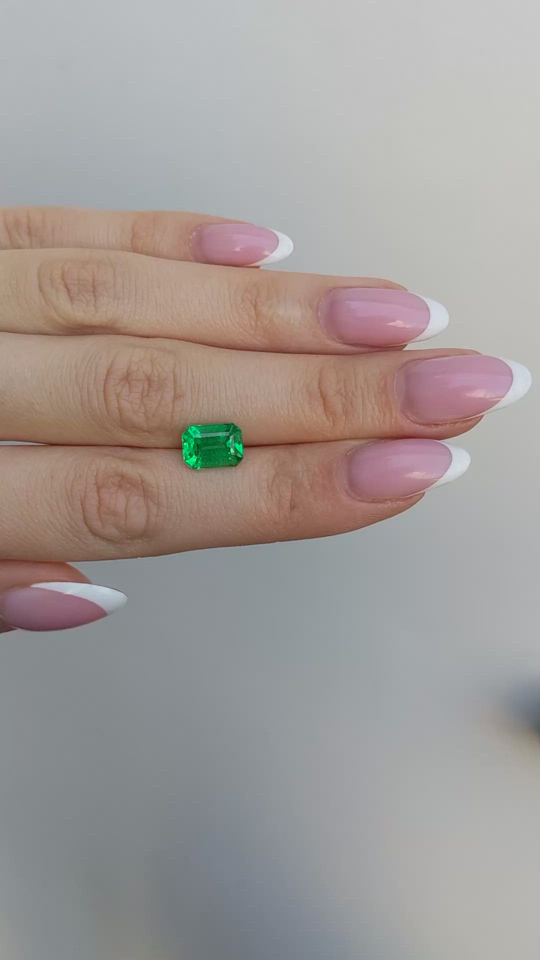 2.82 Ct. Emerald from Zambia Size Video