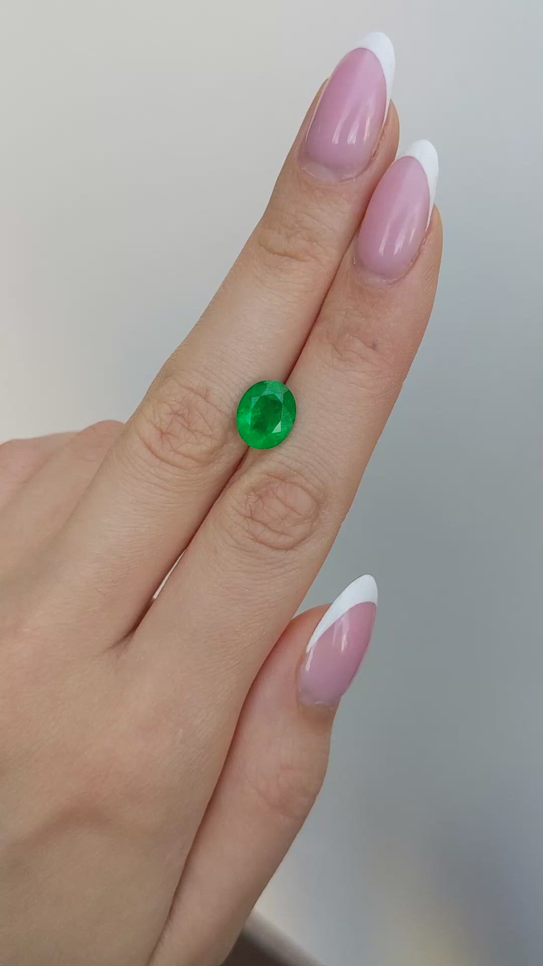 2.79 Ct. Emerald from Colombia Size Video