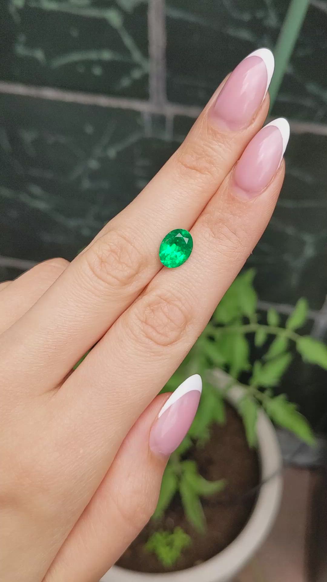 2.26 Ct. Emerald from Colombia Size Video