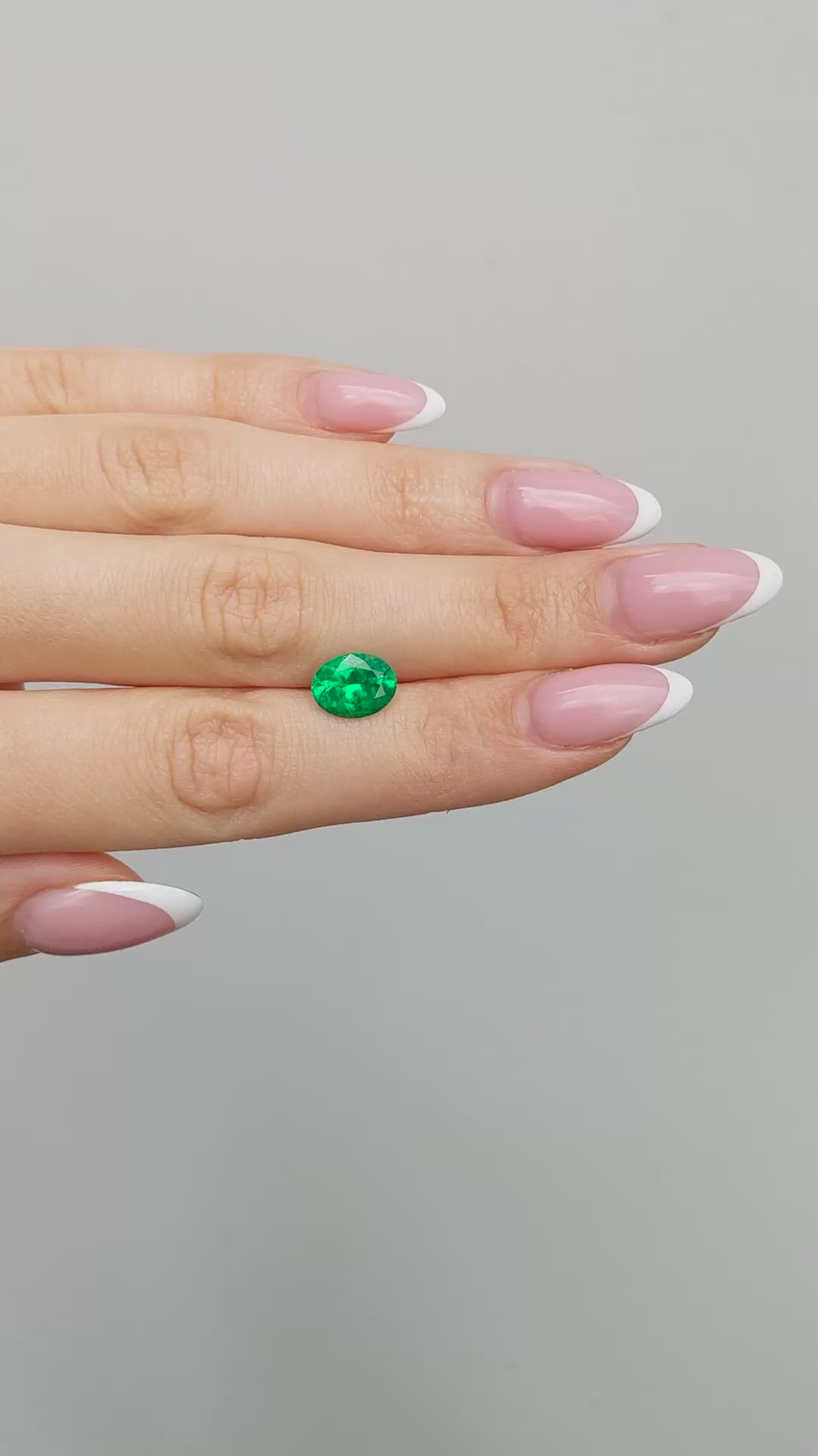 2.26 Ct. Emerald from Colombia Size Video