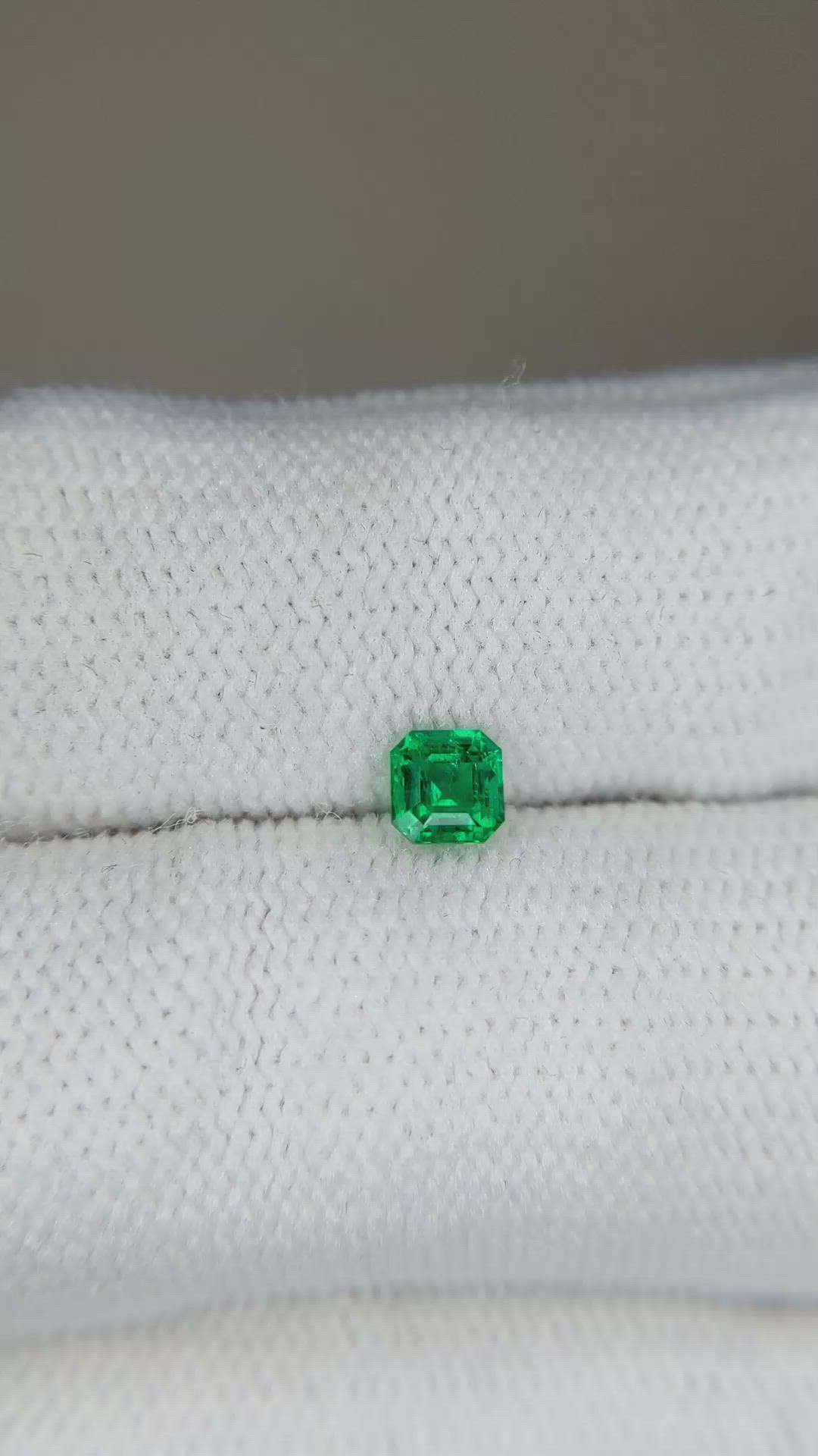 0.34 Ct. Emerald from Russia Size Video