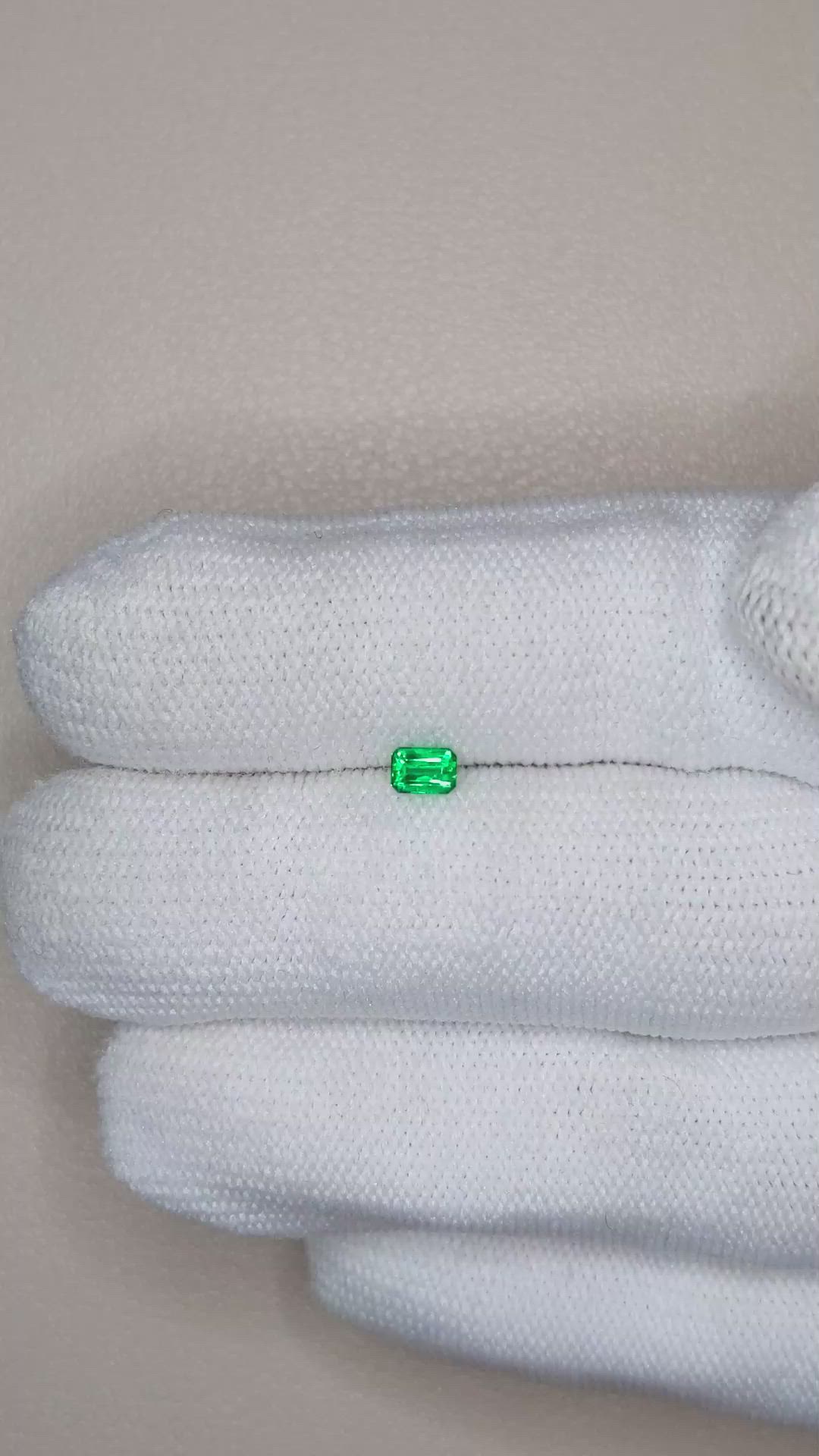 0.21 Ct. Emerald from Russia Size Video