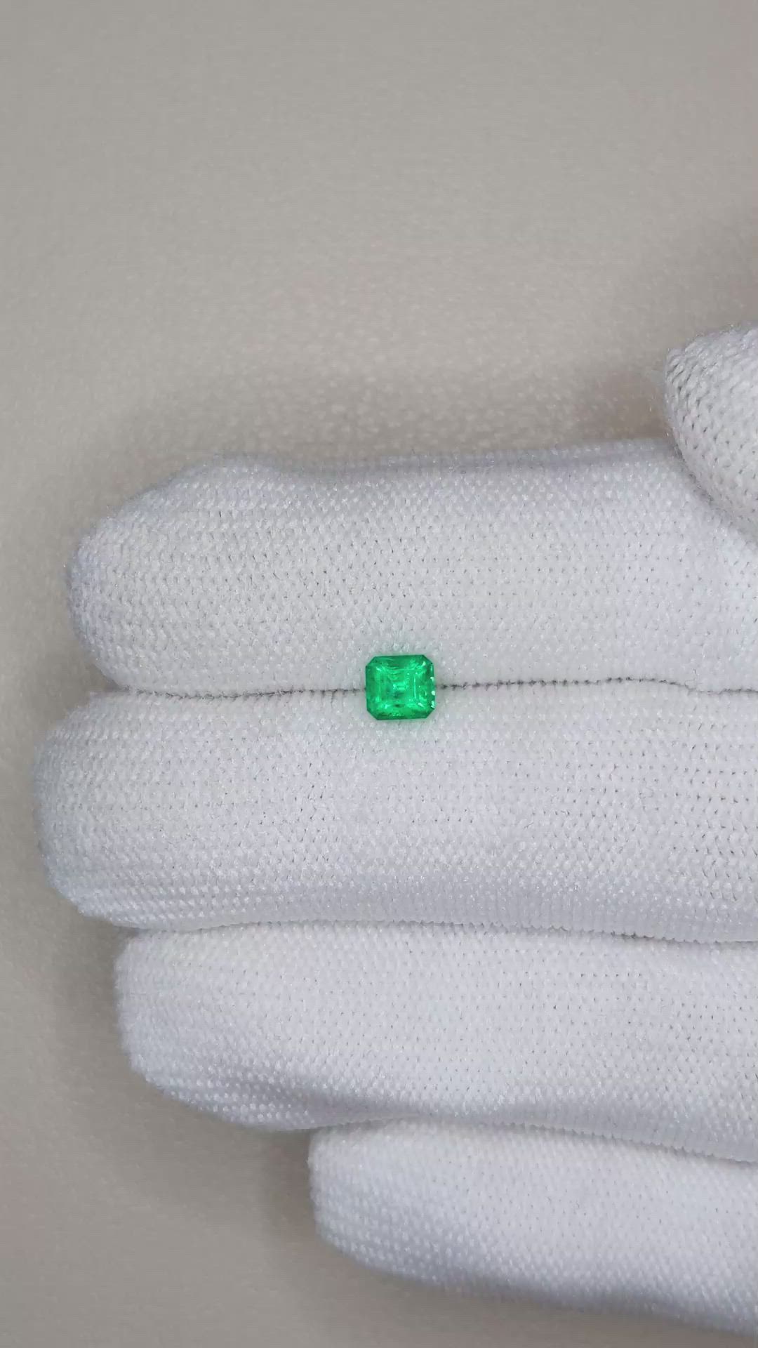0.48 Ct. Emerald from Russia Size Video