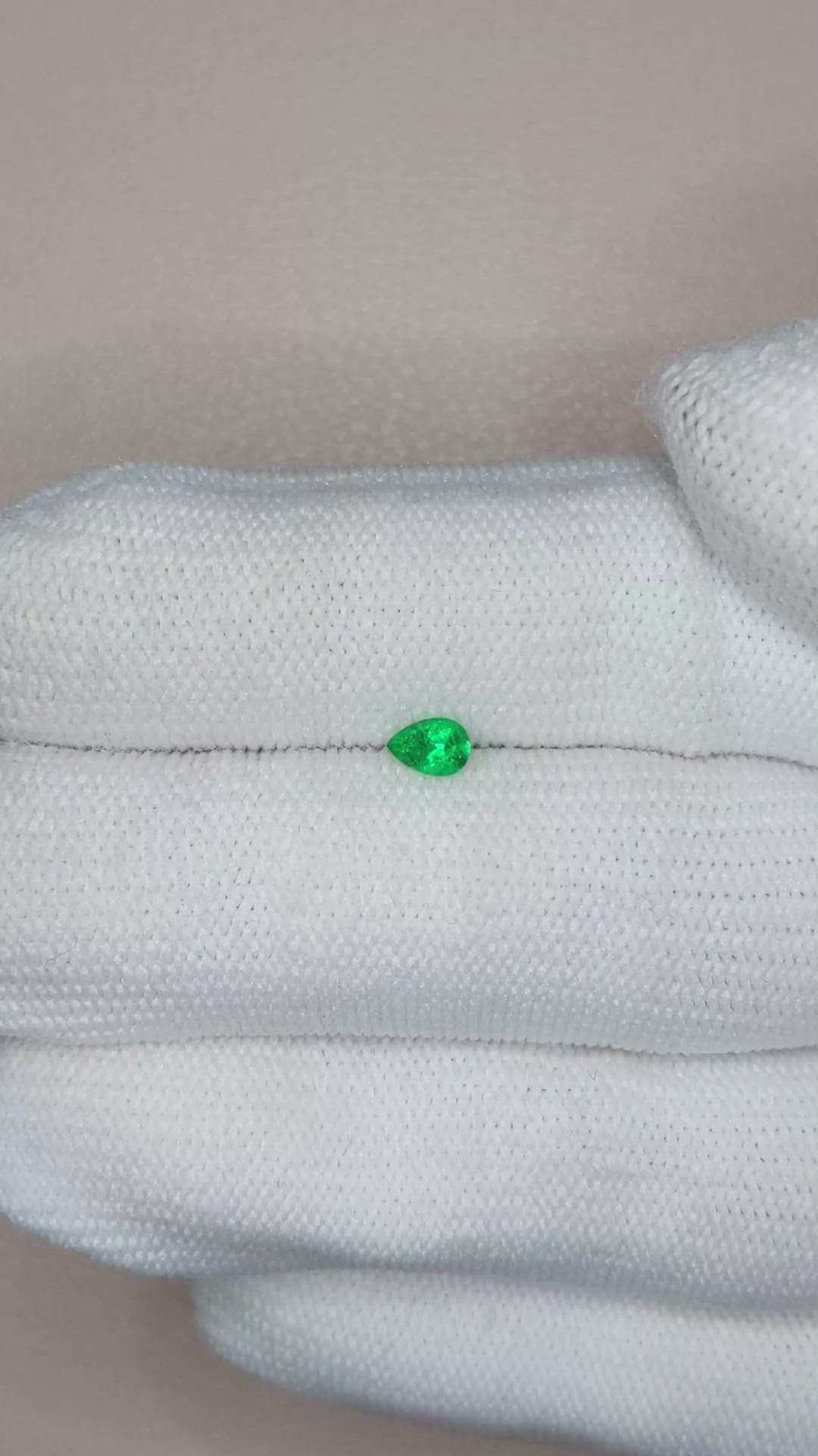 0.22 Ct. Emerald from Russia Size Video