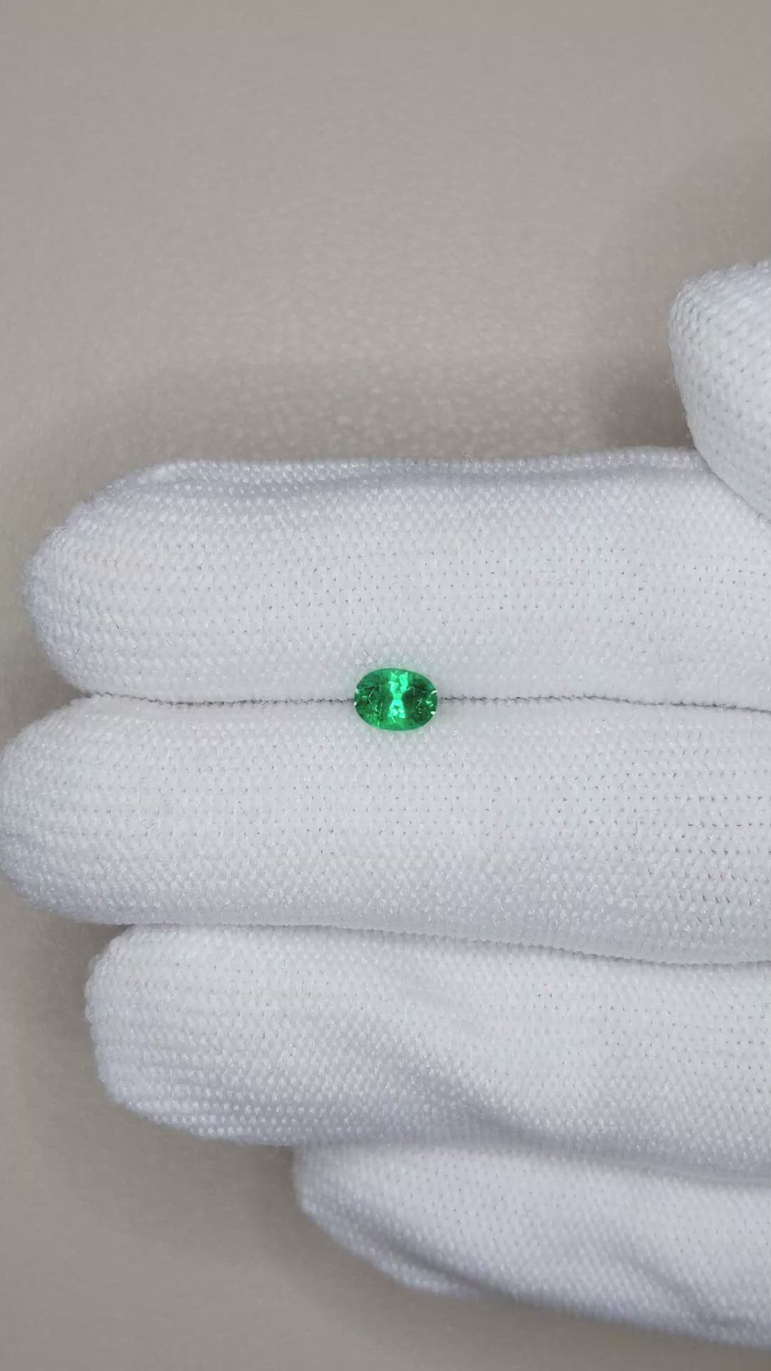 0.35 Ct. Emerald from Russia Size Video
