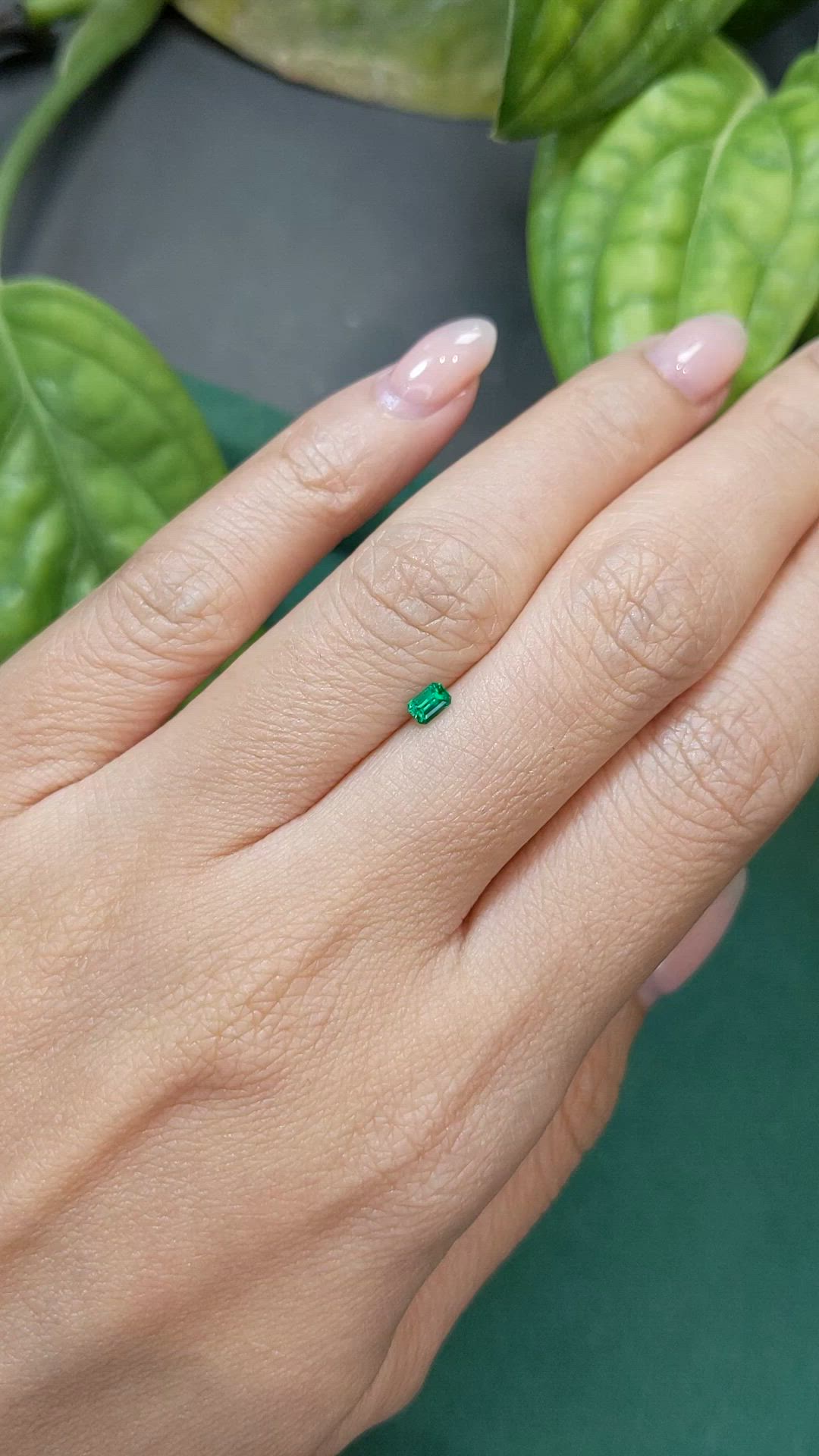 0.15 Ct. Emerald from Russia Size Video