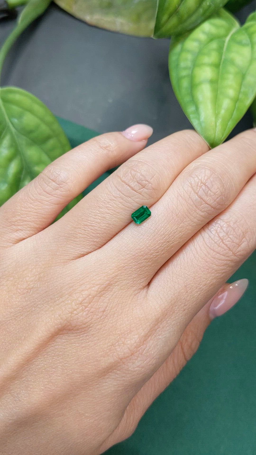0.45 Ct. Emerald from Russia Size Video