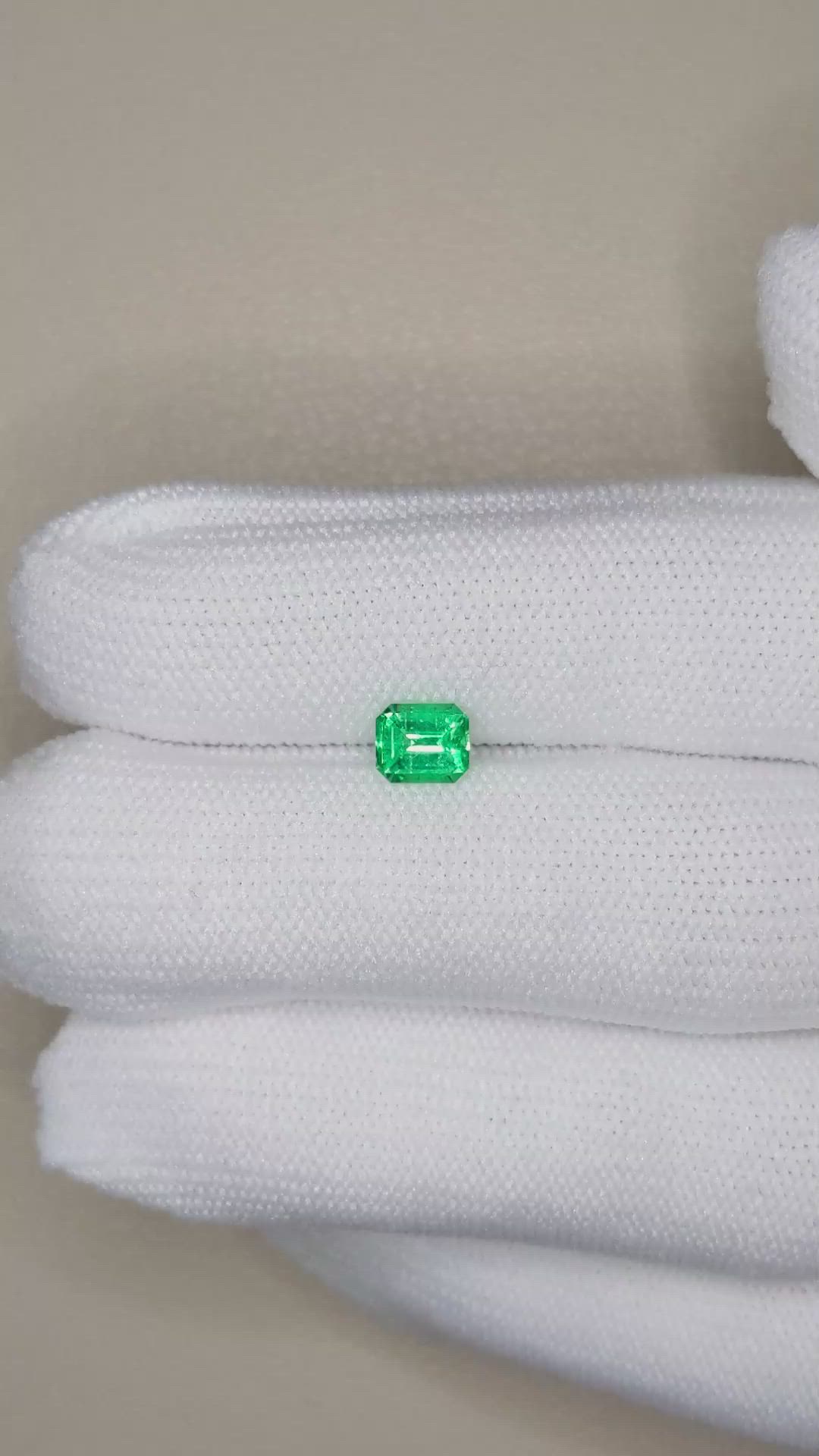 0.57 Ct. Emerald from Russia Size Video