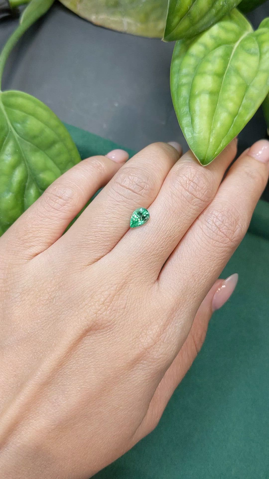 0.84 Ct. Emerald from Russia Size Video