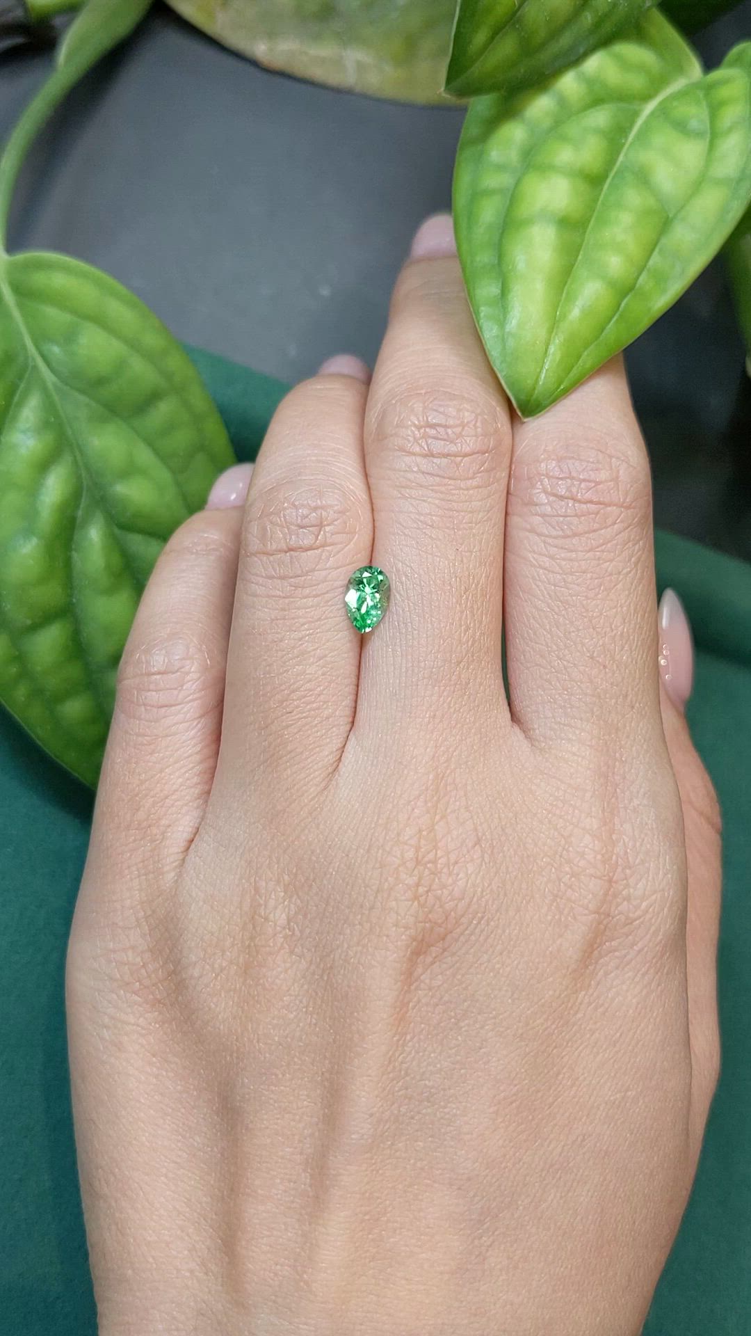 0.65 Ct. Emerald from Russia Size Video