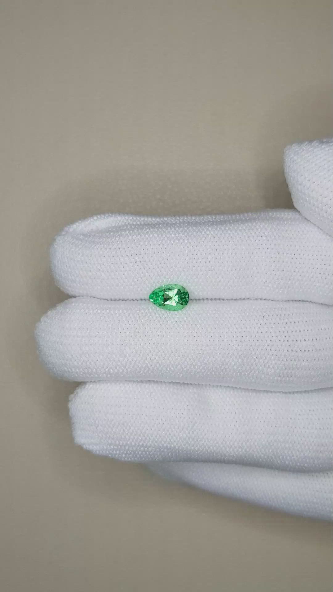 0.65 Ct. Emerald from Russia Size Video