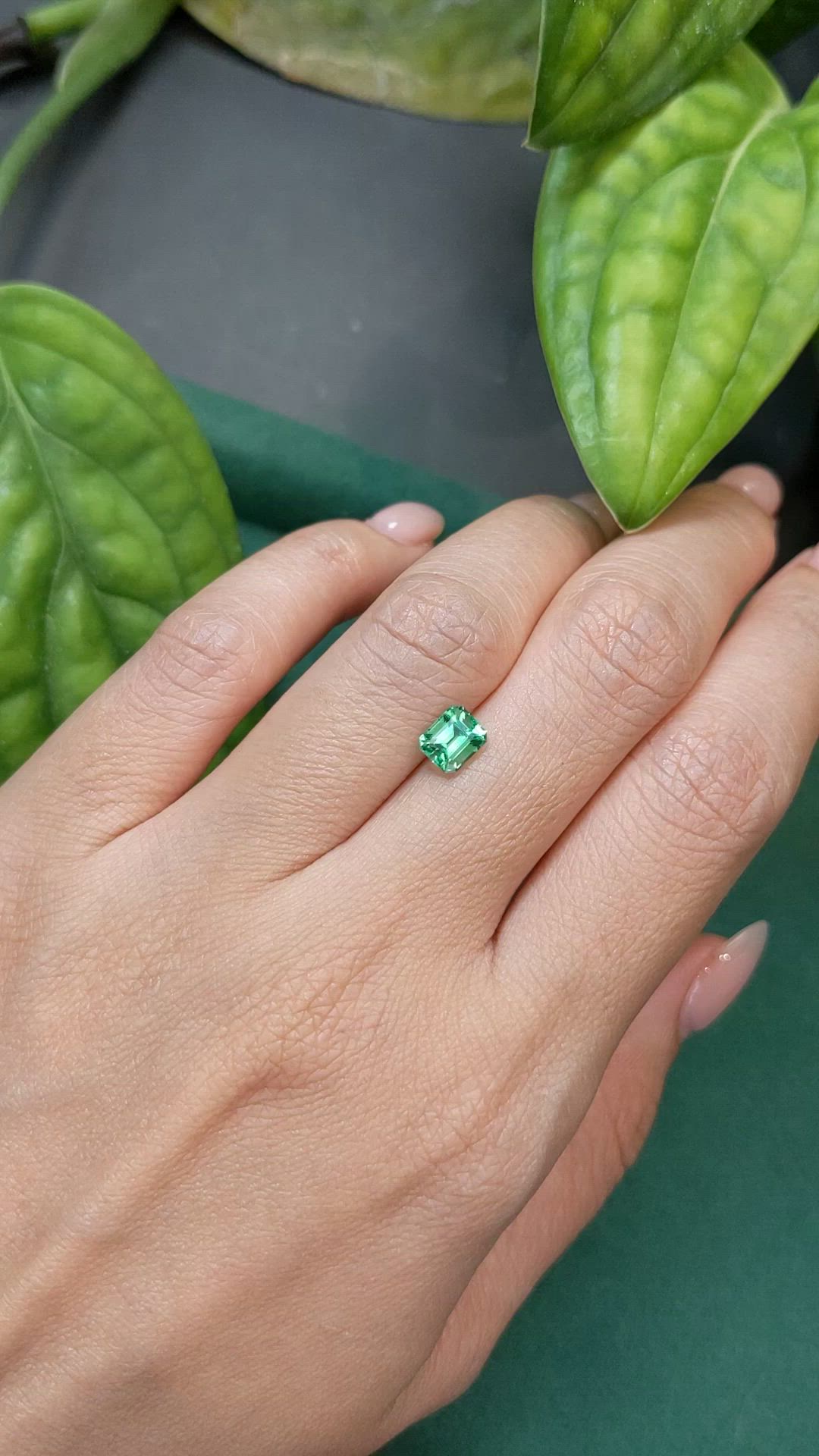 0.84 Ct. Emerald from Russia Size Video