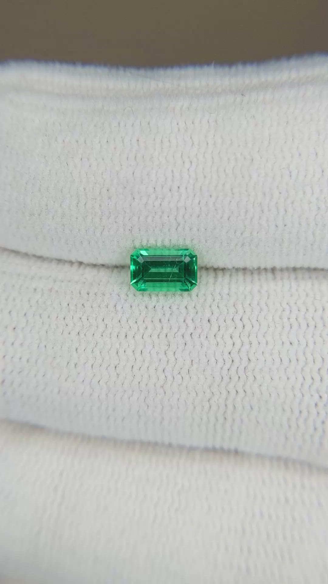 0.57 Ct. Emerald from Russia Size Video
