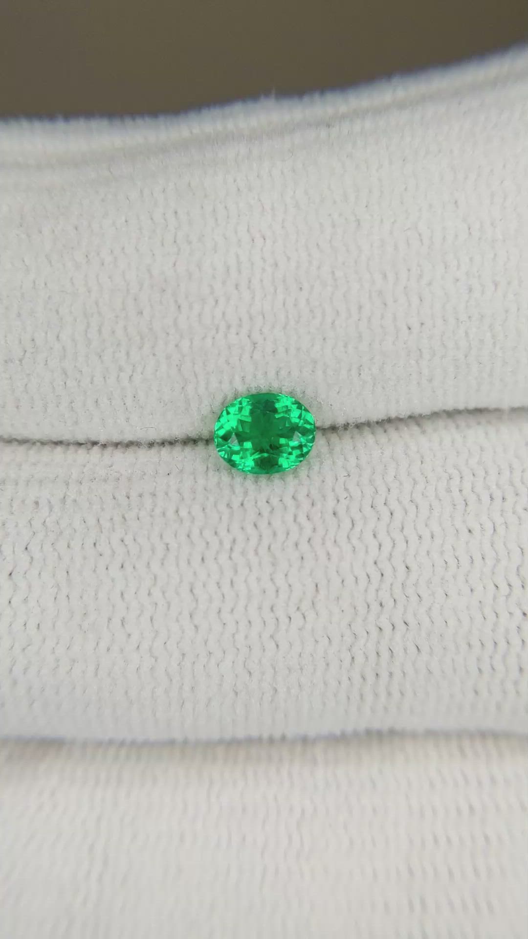 0.44 Ct. Emerald from Russia Size Video