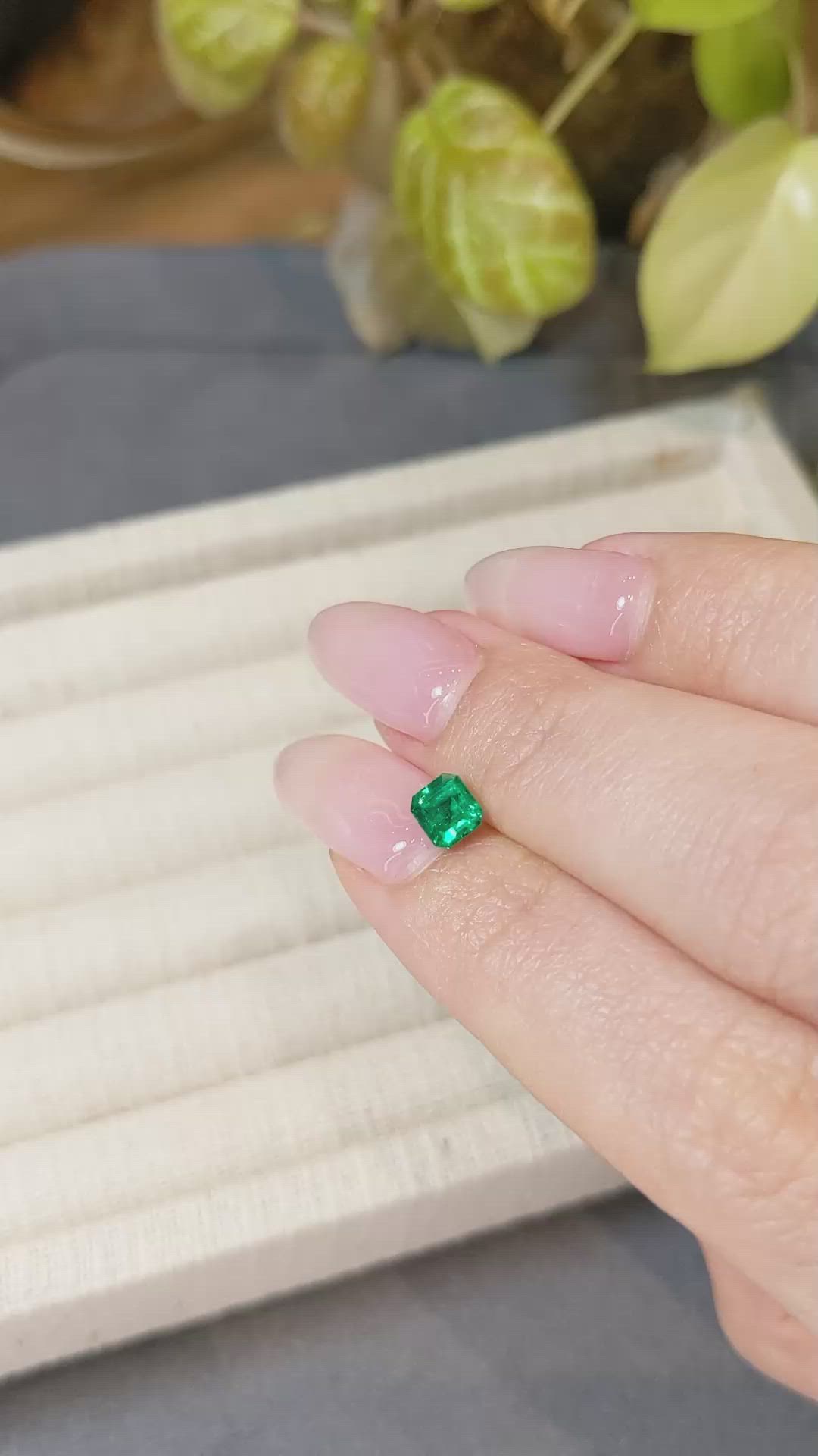 0.71 Ct. Emerald from Russia Size Video