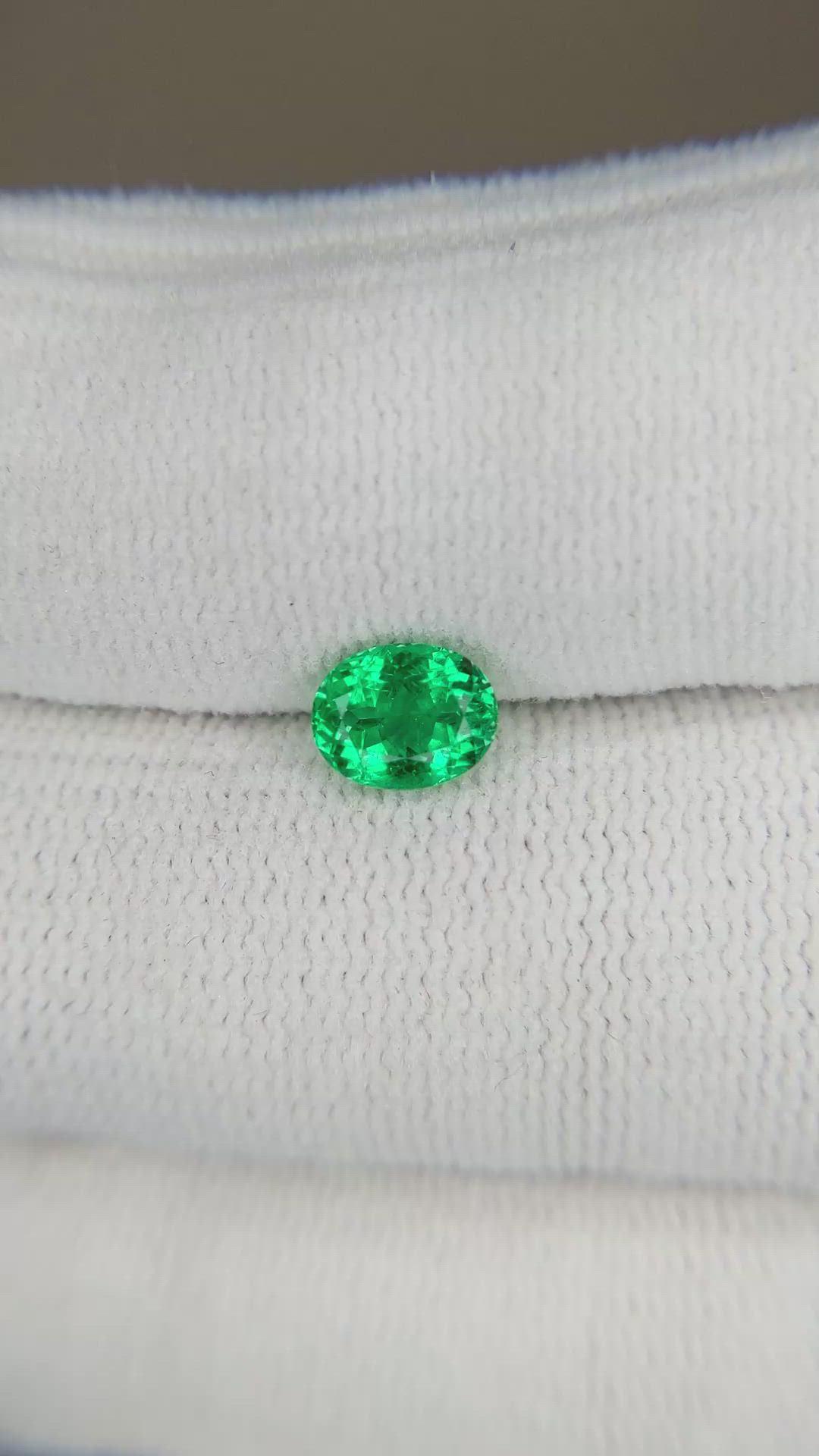 0.74 Ct. Emerald from Russia Size Video