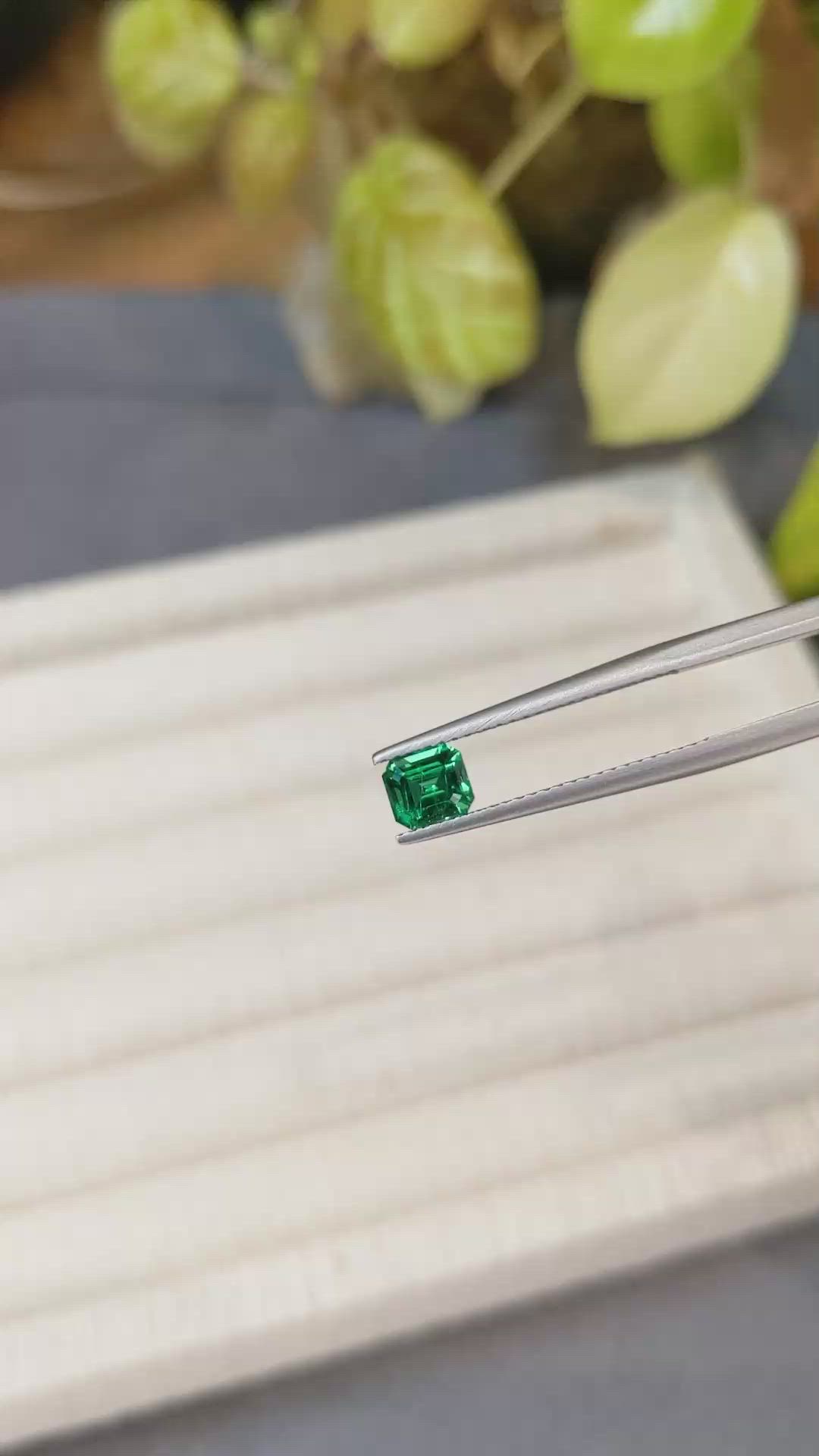0.72 Ct. Emerald from Russia Size Video