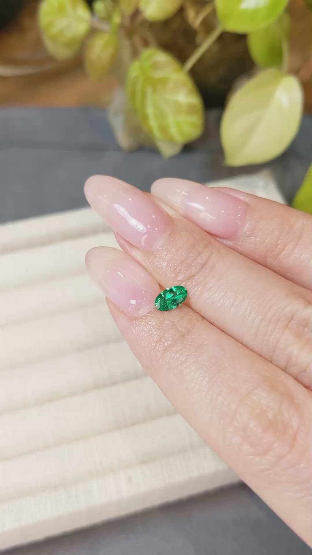0.39 Ct. Emerald from Russia Size Video