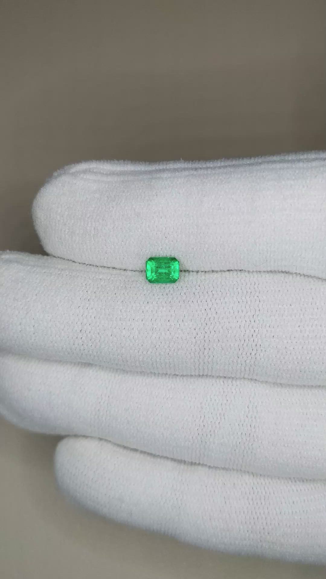 0.58 Ct. Emerald from Russia Size Video
