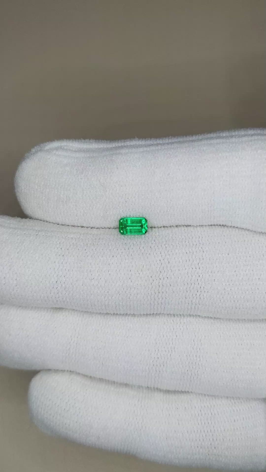0.41 Ct. Emerald from Russia Size Video